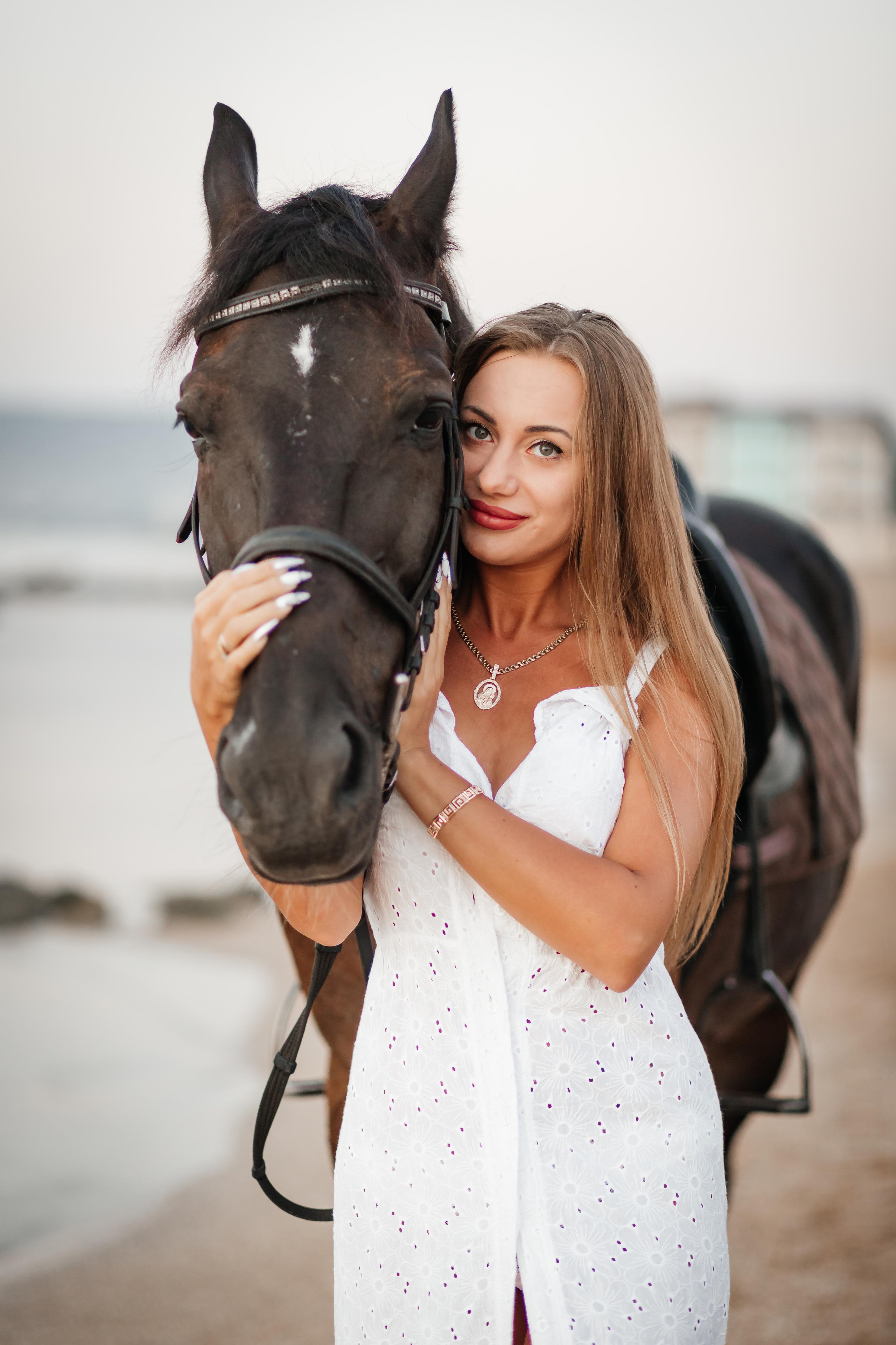 Фотосессия на море с лошадью. Фотограф в Феодосии Наталья Булгакова