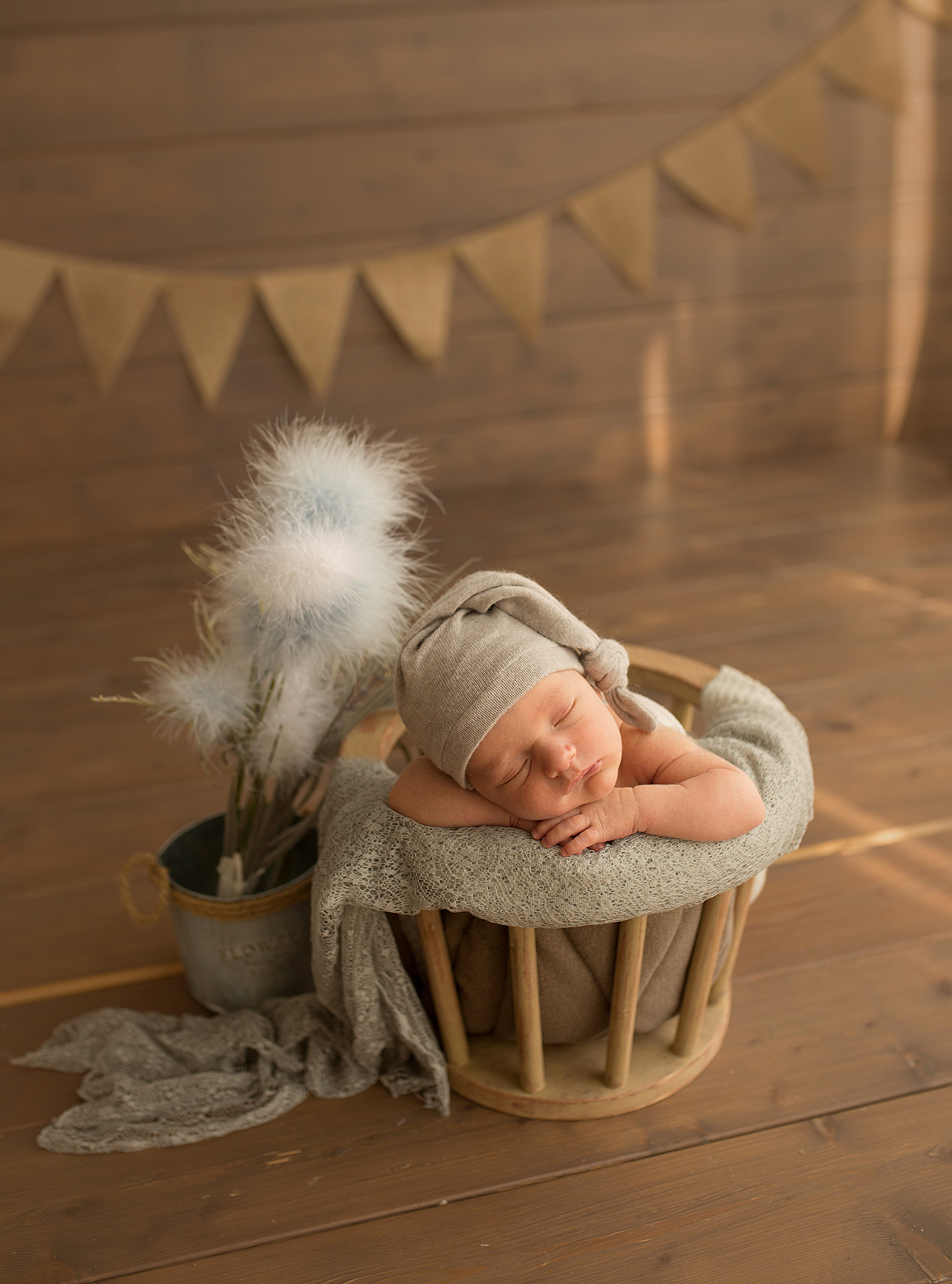 Фотосессия новорождённого. Фотограф новорождённых малышей и детский фотограф В Казани Лана Максим