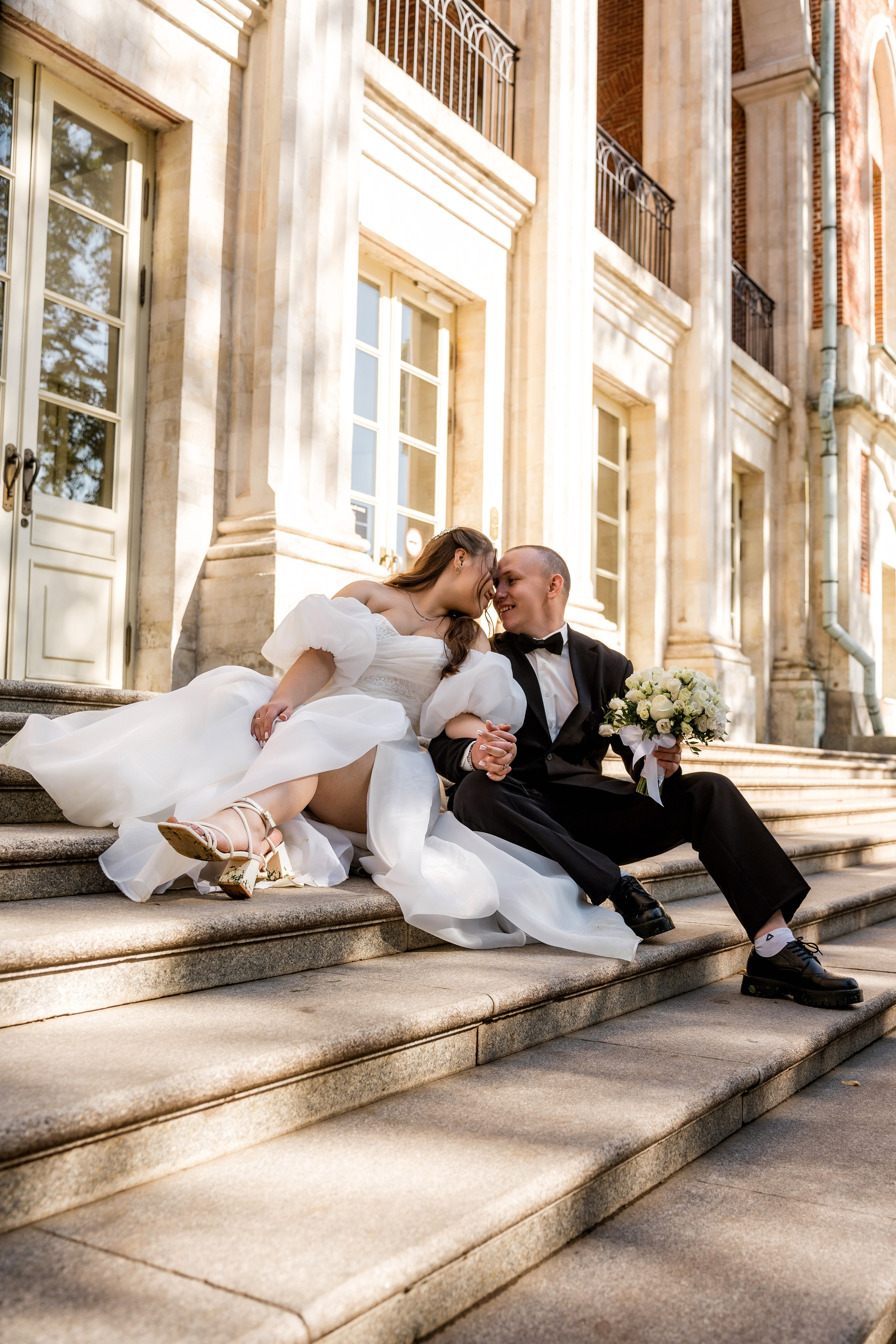 Елизавета и Артем. ЗАГС и прогулка. Фотограф и видеограф в Москве и Московской области Мария Вишня