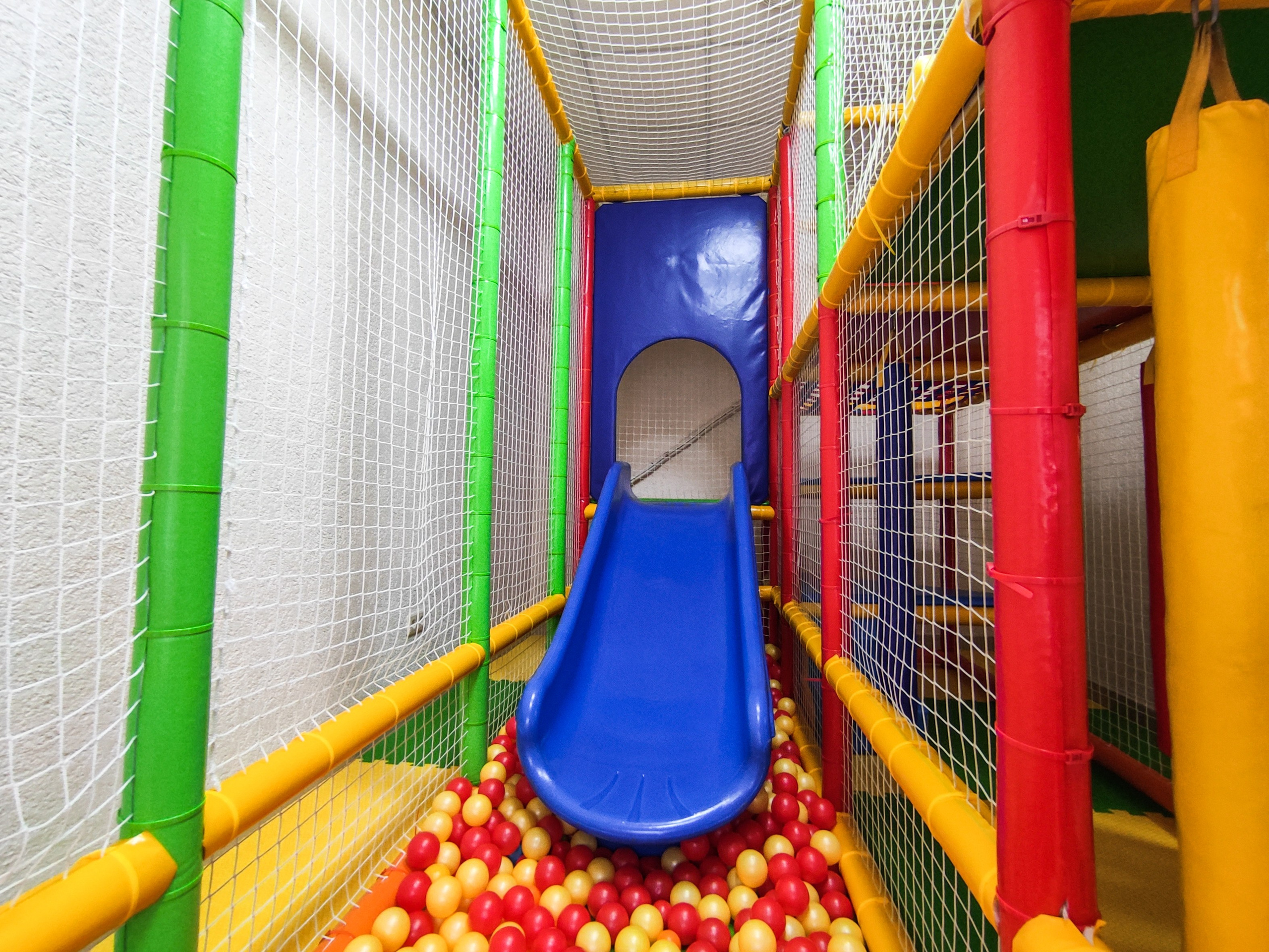 Детский центр. Семейный фотодуэт Ирина и Николай Власьевы. Фотосессии в Новосибирске