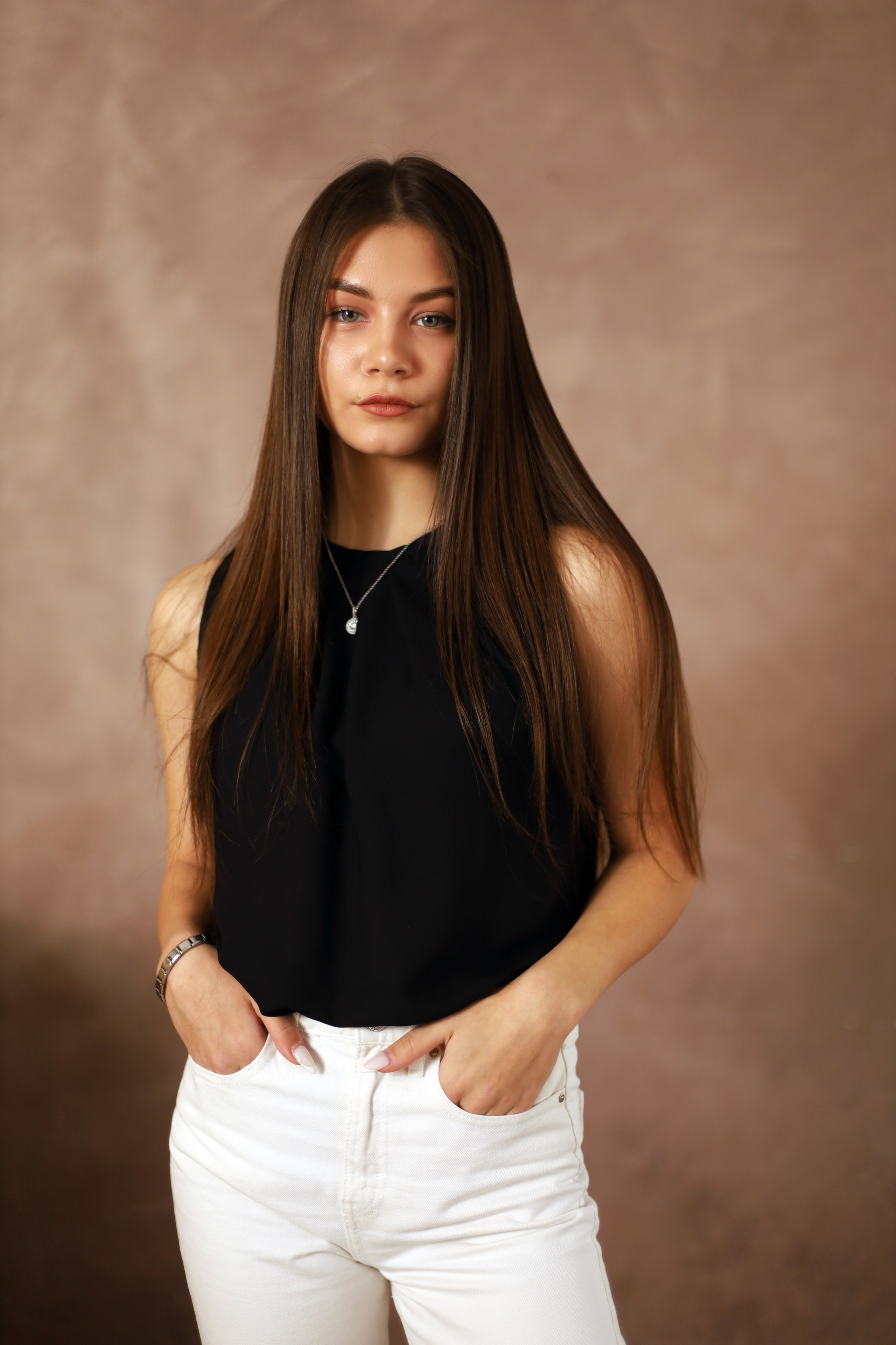 ФОТОСЕССИЯ ДЛЯ ВЫПУСКНИКОВ 35 ШКОЛЫ Г. ТАГАНРОГА. Выпускные альбомы в Таганроге и Ростовской Области