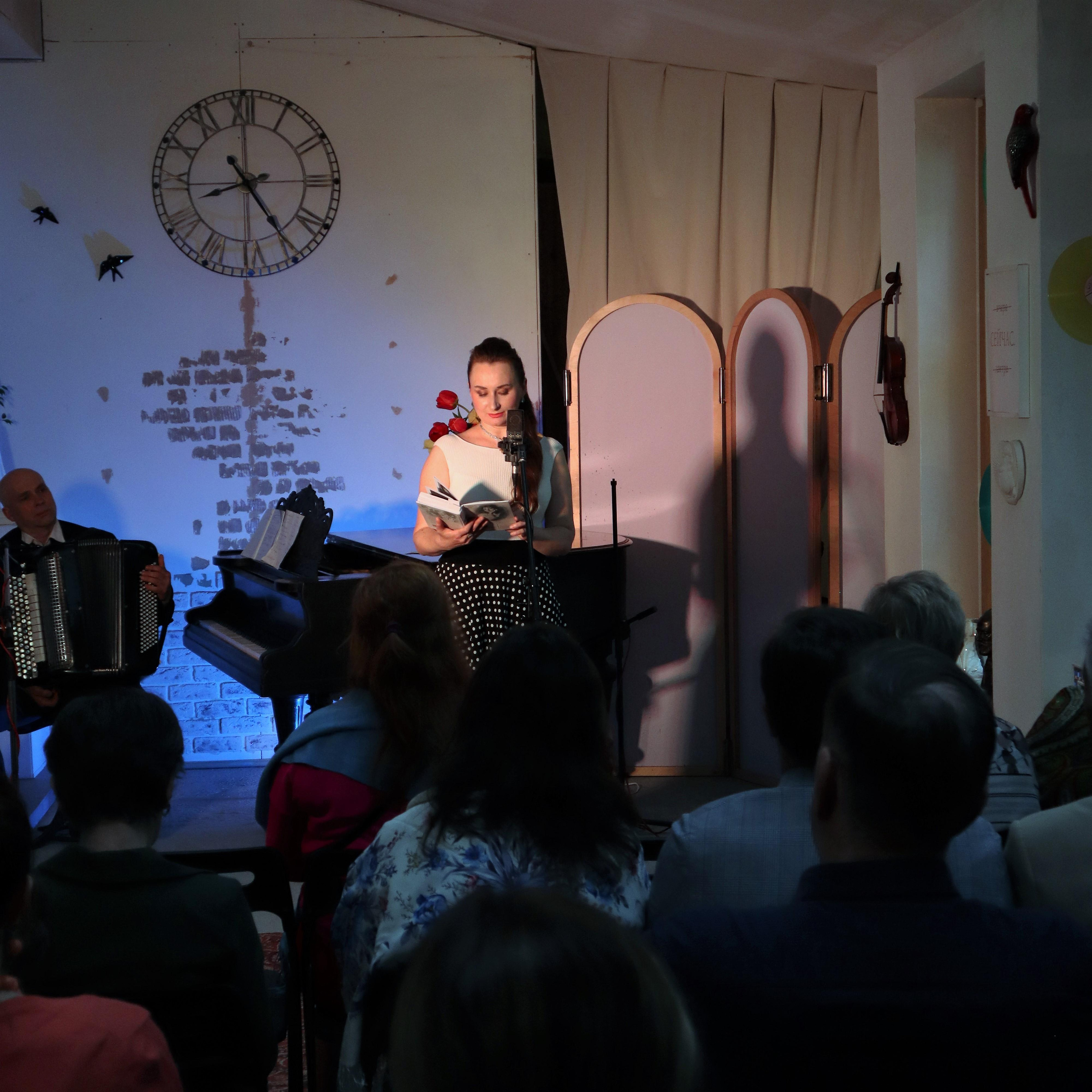 Летние вечера в «Месте под крышей». Позитивный контент-фотограф в Санкт-Петербурге Мария Устинова