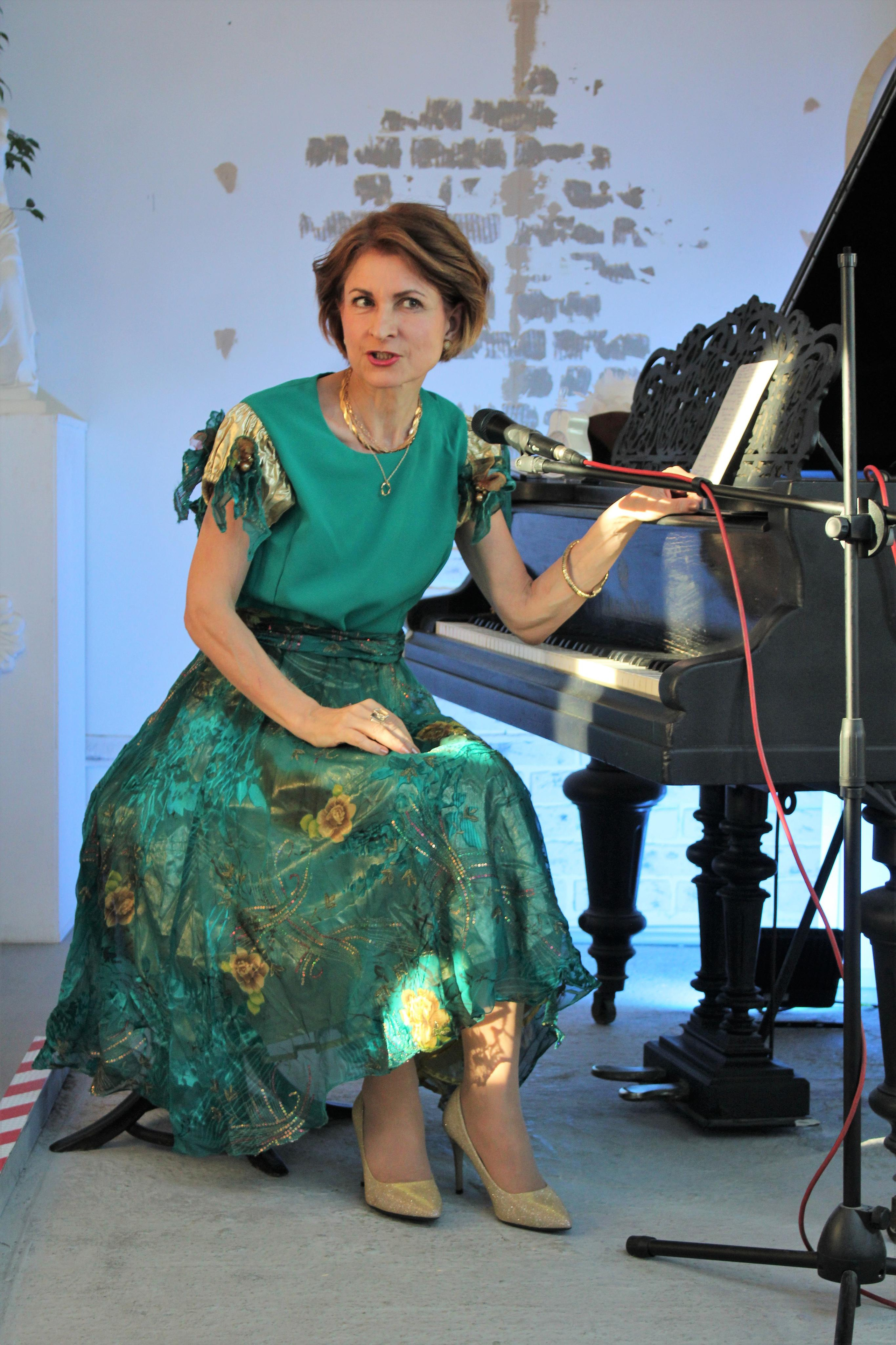 Летние вечера в «Месте под крышей». Позитивный контент-фотограф в Санкт-Петербурге Мария Устинова