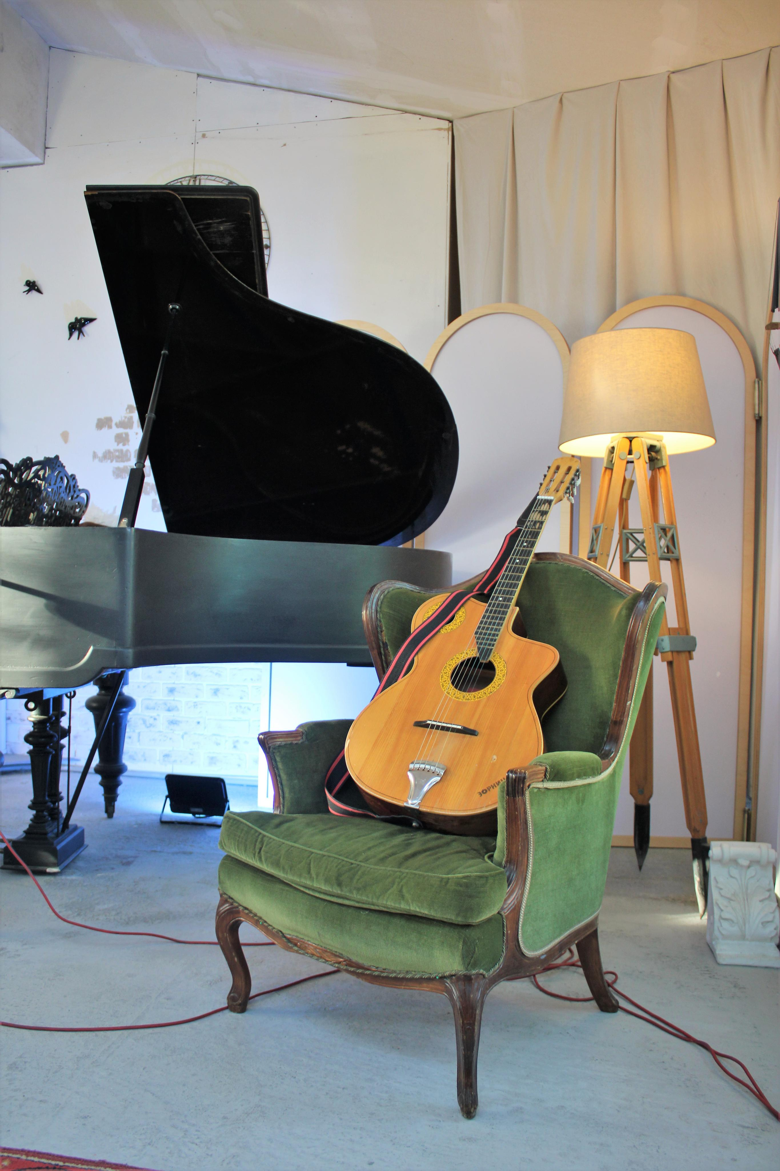 Летние вечера в «Месте под крышей»