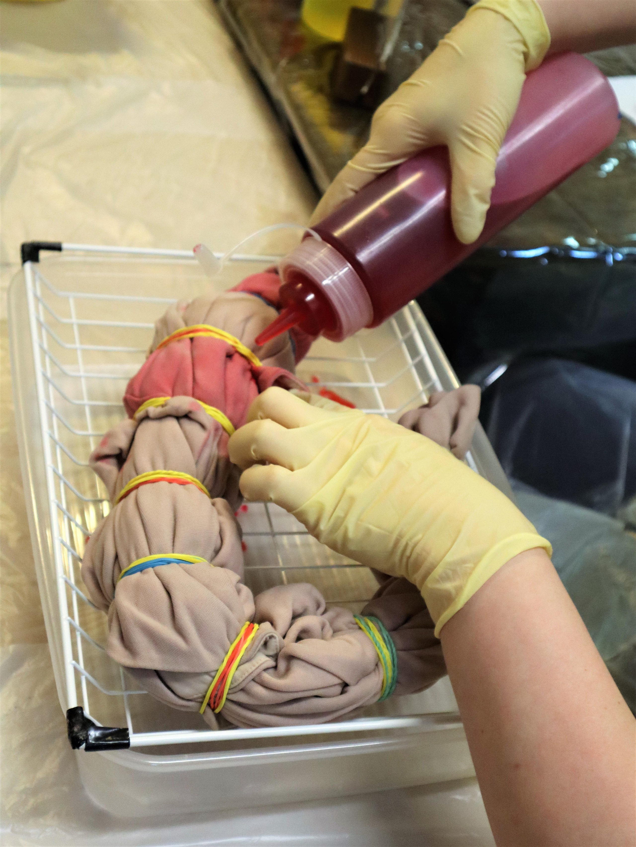 Мастер-класс по Тай-Дай. Позитивный контент-фотограф в Санкт-Петербурге Мария Устинова