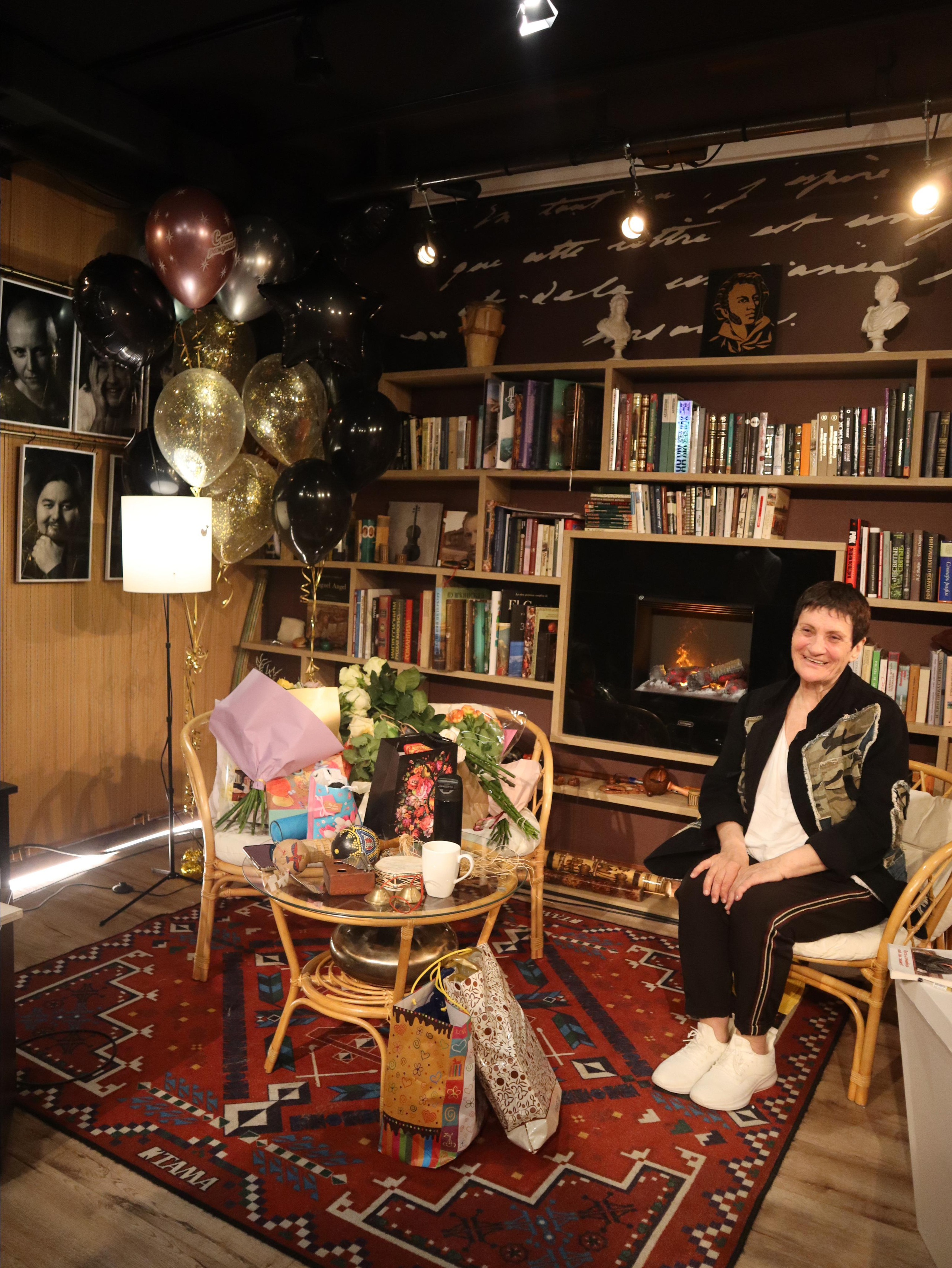 НеКонцерт Кати Шимилевой в арт-пространстве «Пушкин Рядом». Позитивный контент-фотограф в Санкт-Петербурге Мария Устинова