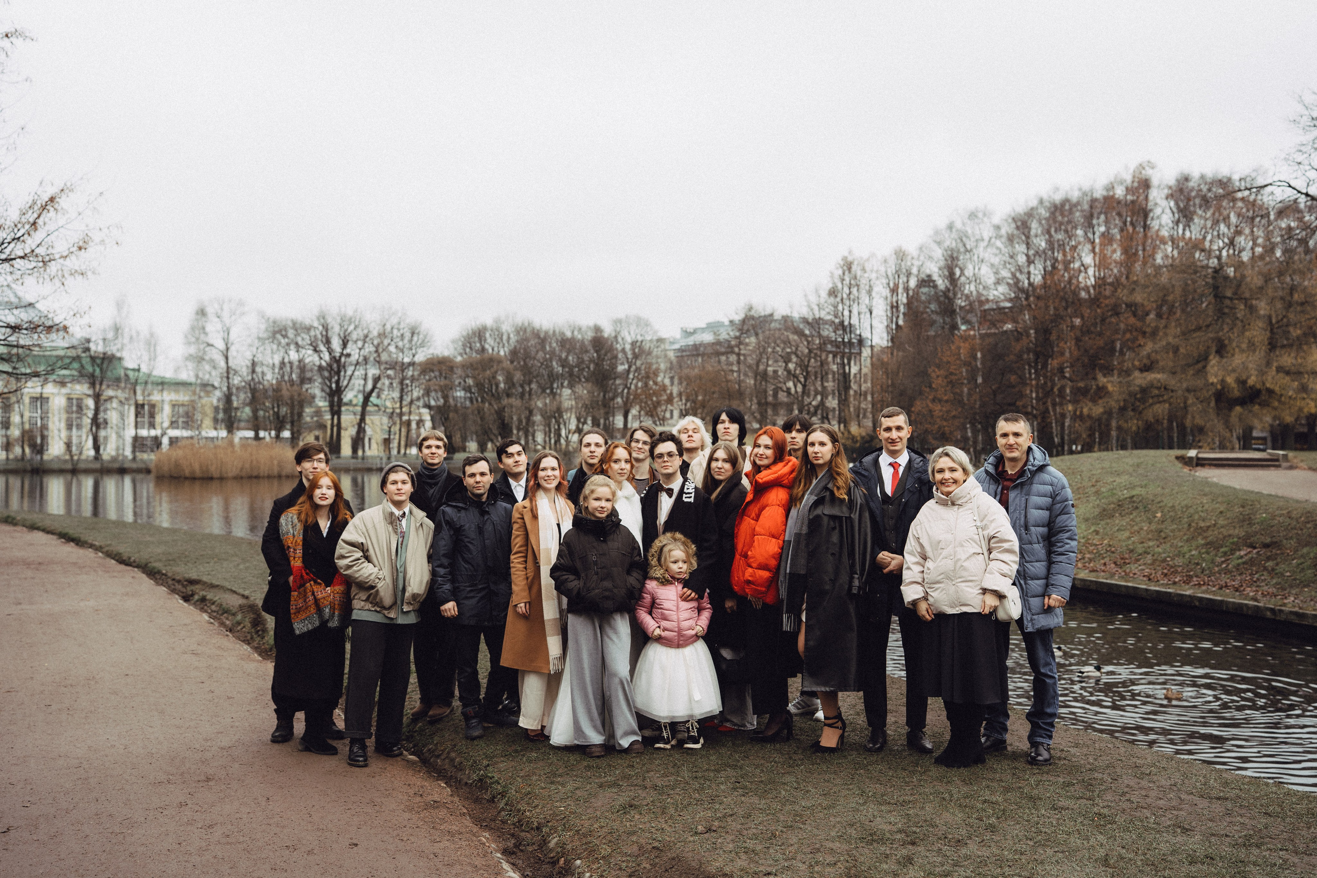 СВАДЕБНАЯ СЬЕМКА ВО ВТОРОМ ДВОРЦЕ С ГОСТЯМИ И ПРОГУЛКА В ТАВРИЧЕСКОМ САДУ. Профессиональный фотограф, Санкт-Петербург — Виктория Богомолова