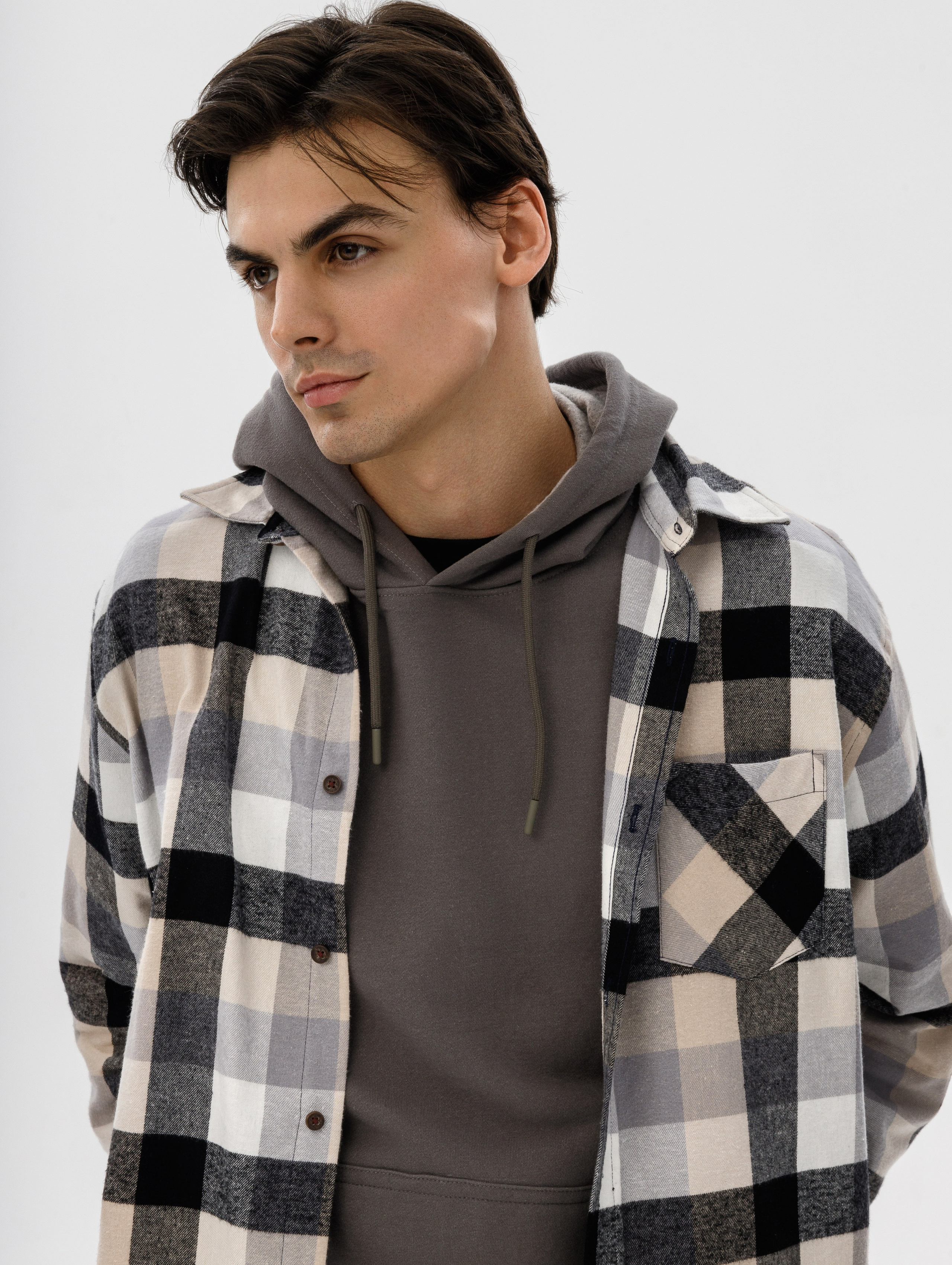 RICH AS USUAL. Фотограф для маркетплейсов в Москве Озерова Кристина