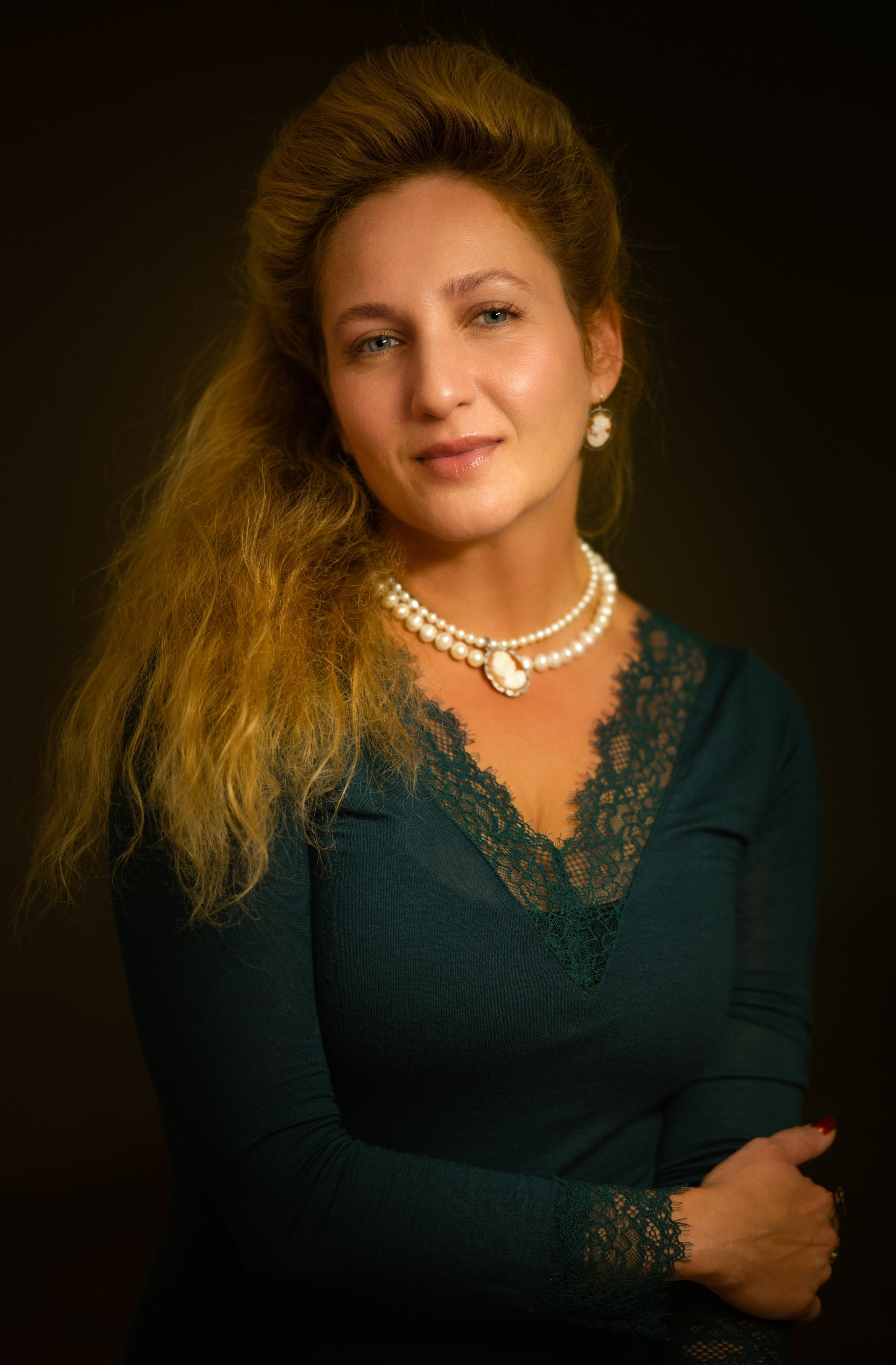 Артистка Алия Гаджиева. Oles Paritskiy