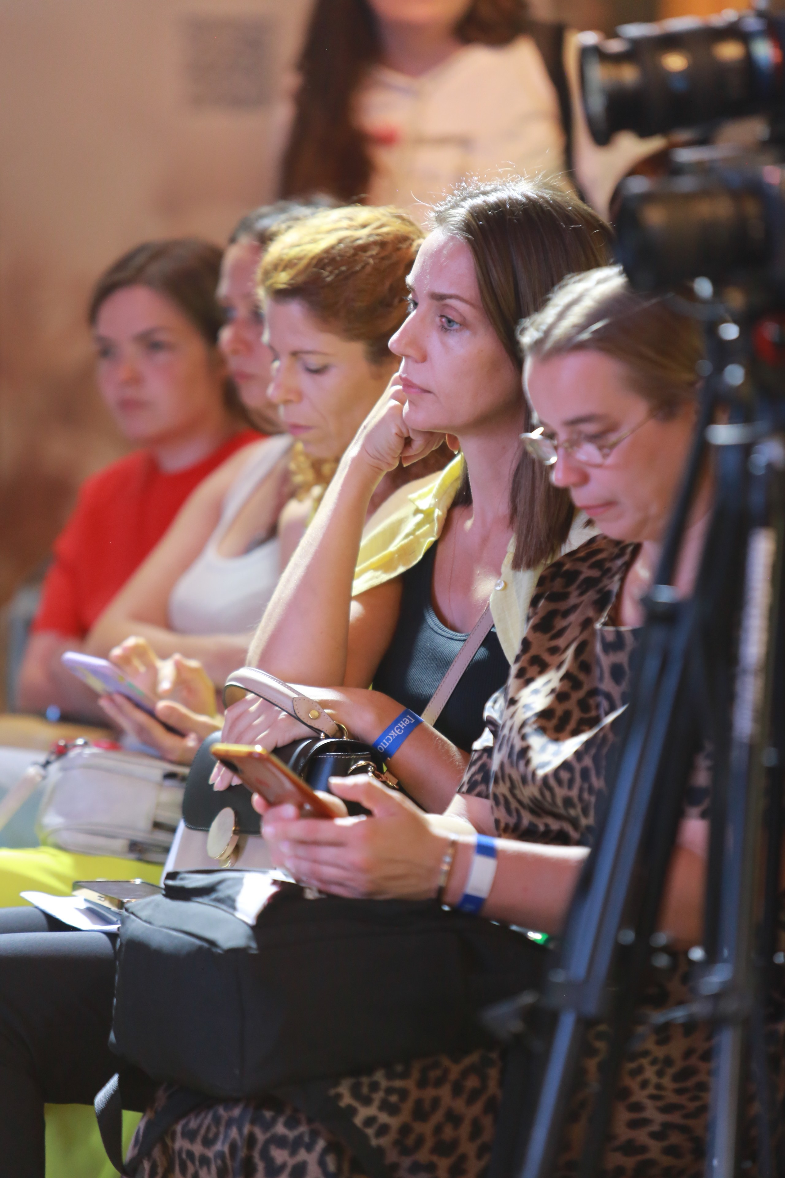 КОРНИ — форум. Профессиональный фотограф Надежда Антонова