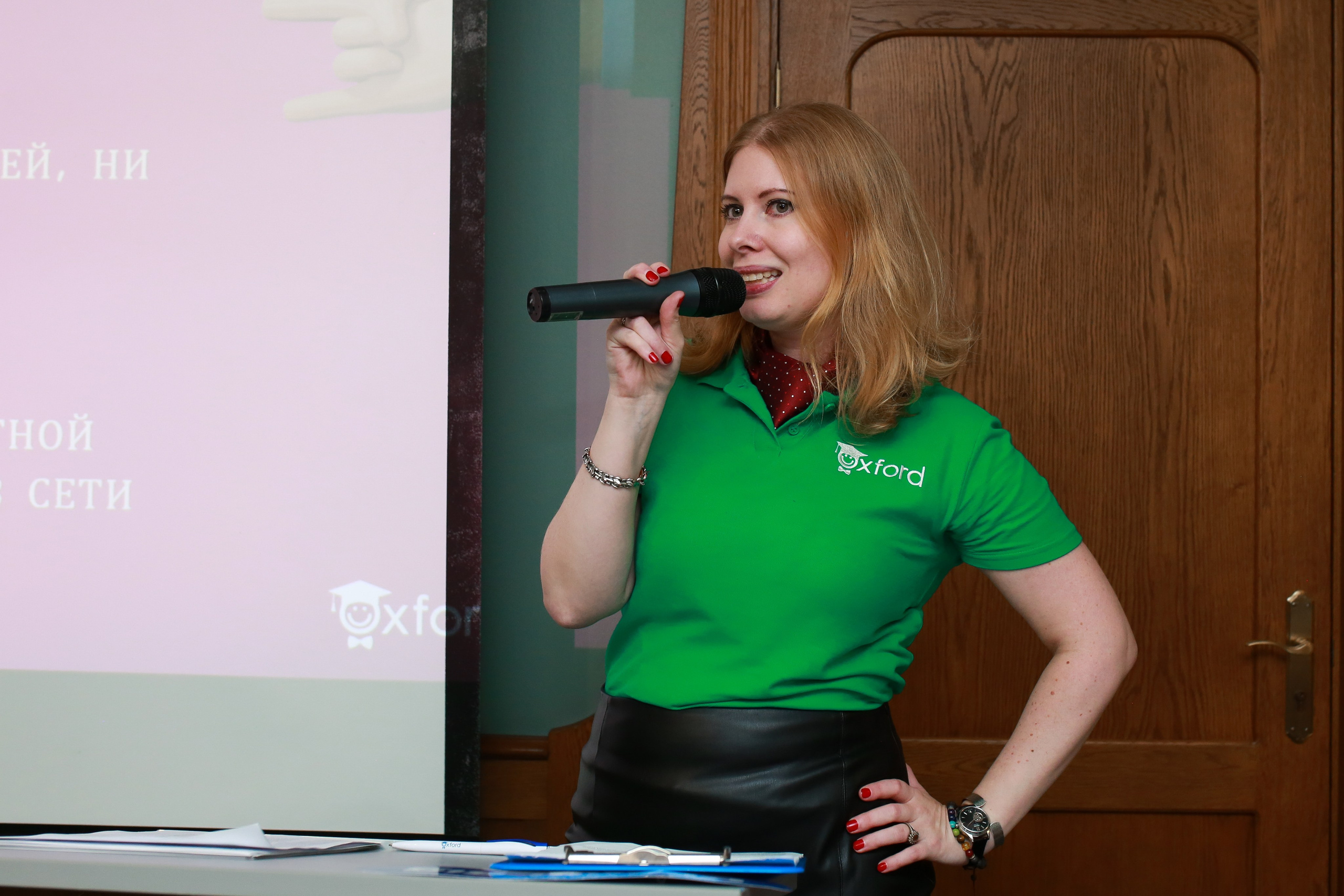 Церемония вручения сертификатов Cambridge. Репортажный и портретный фотограф Полина Ершова