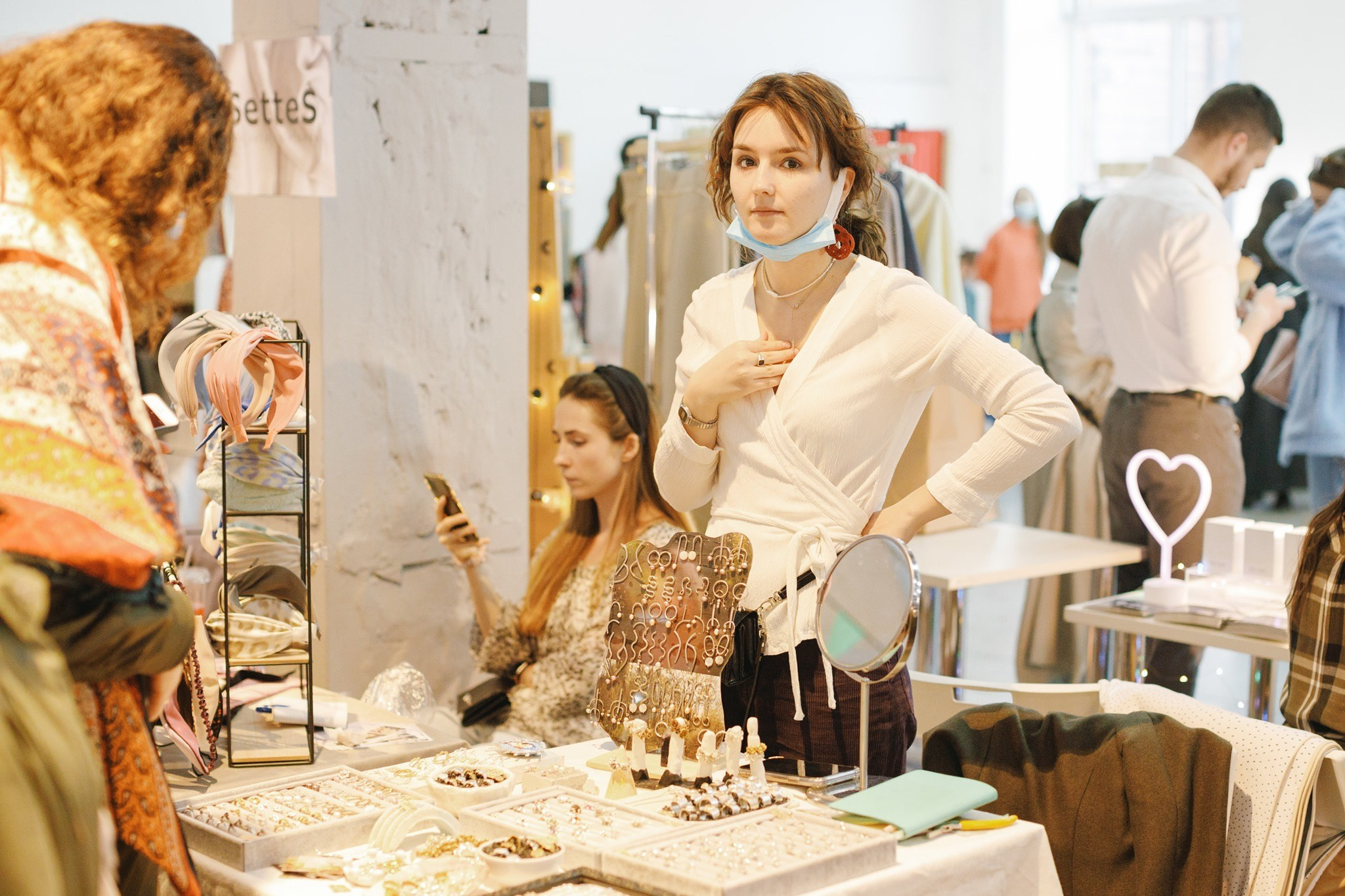 10–11 апреля 2021 на Трёхгорной мануфактуре / фото Иван Гущин. Фотоотчеты «Ламбада-маркета»