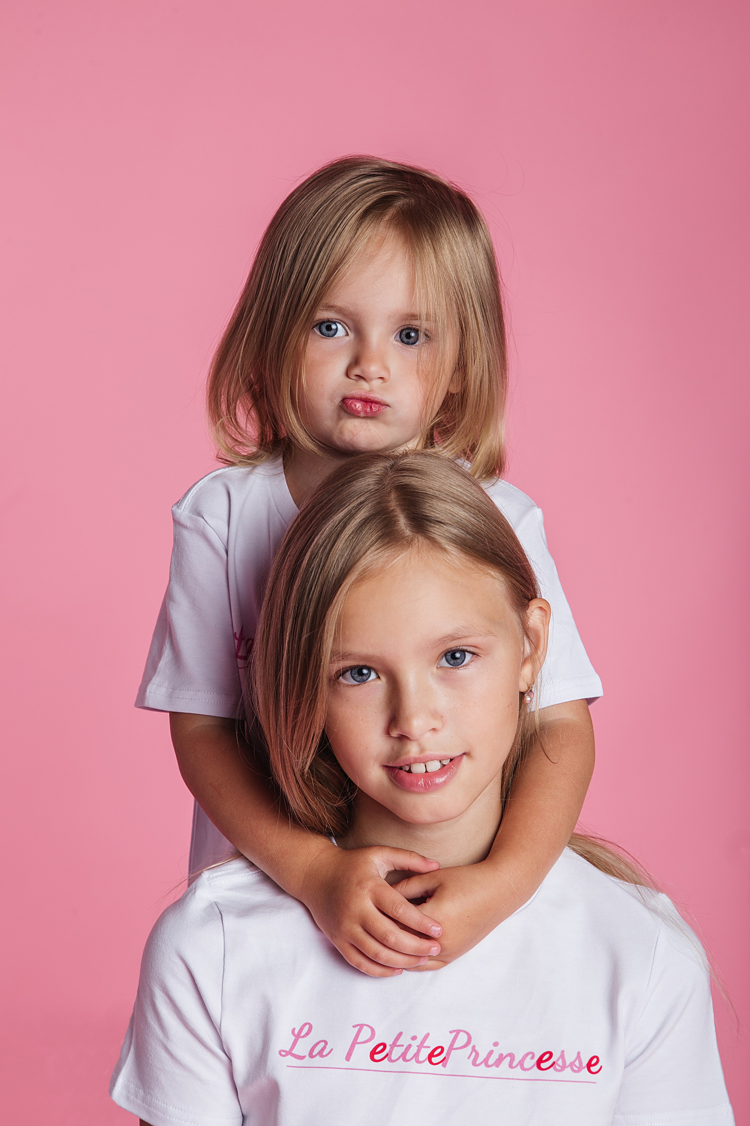 Сестры. Фотограф Вероника Кольтеева