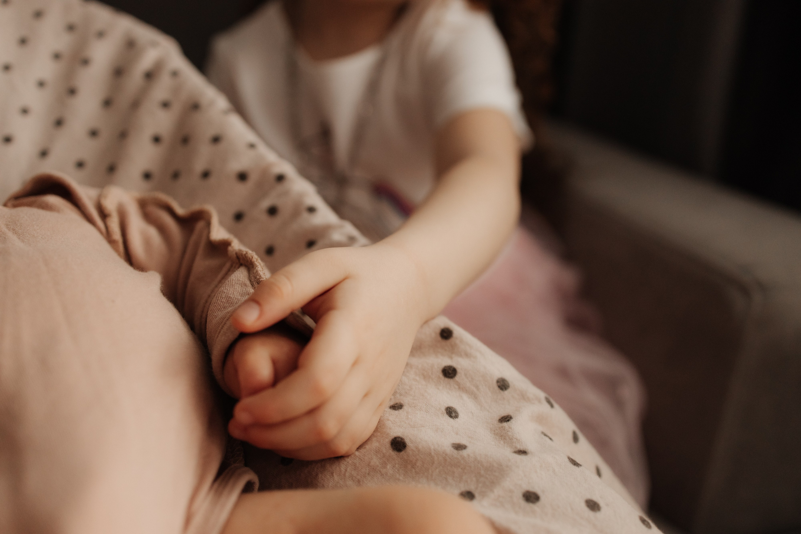 Аленушка дома. Фотограф Новосибирск