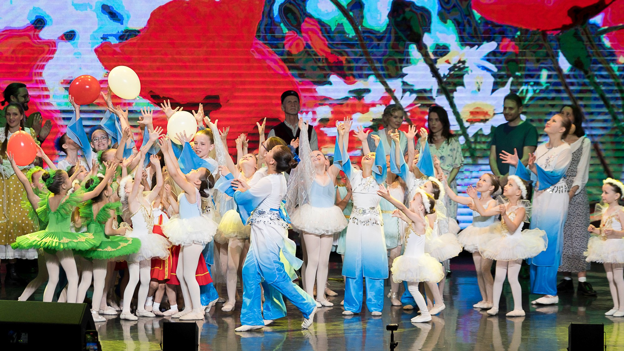 Отчетный концерт студии детского балета Щелкунчик. Репортажный фотограф в Казани Павел Серпокрылов