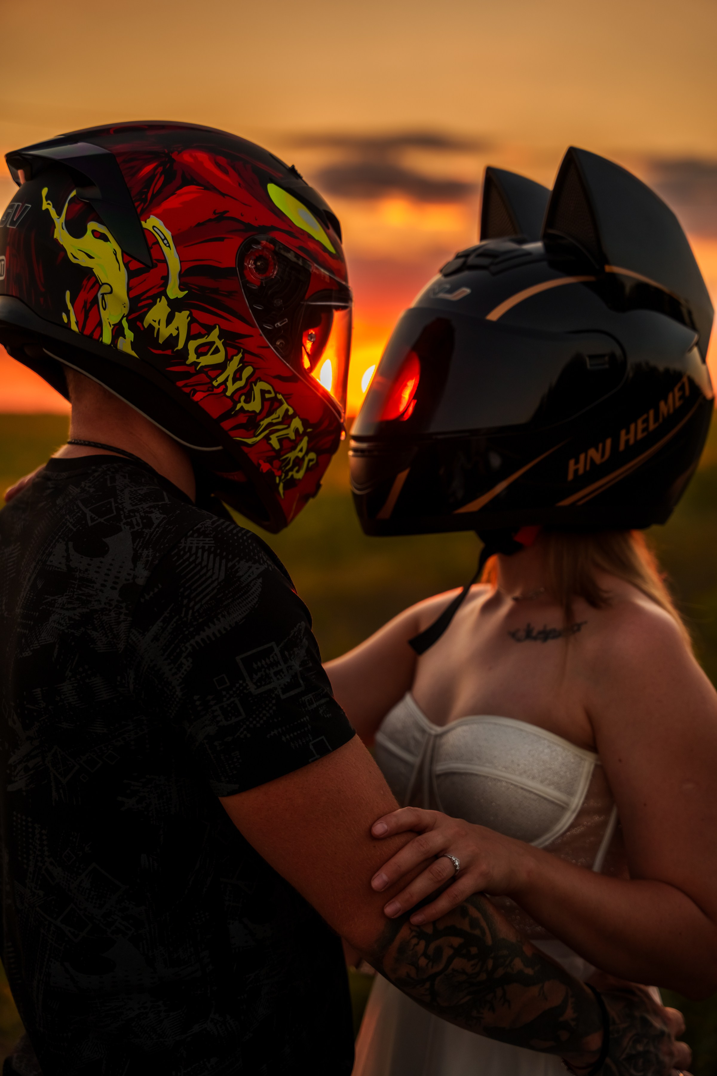 Свадебная мото фотосессия на закате саратов фотограф плаксина ольга. Ольга Плаксина фотограф в Саратове