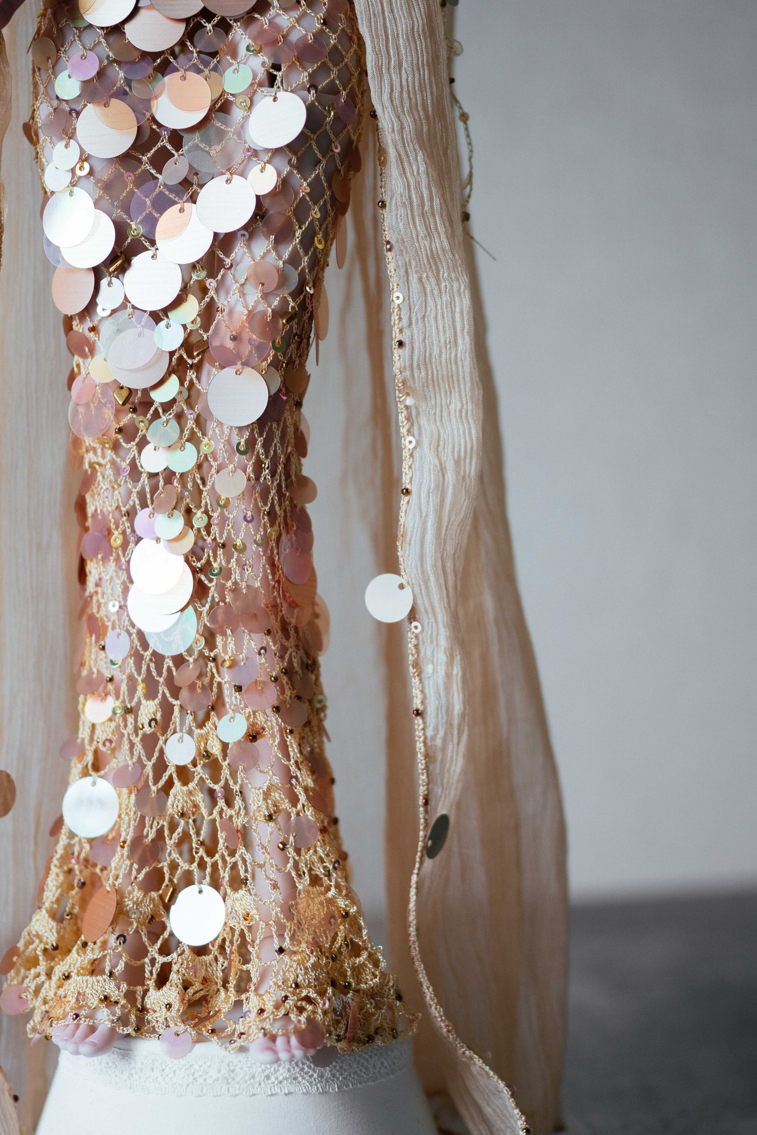 2025. Ombra di seta — эксклюзивная одежда ручной работы для авторских кукол