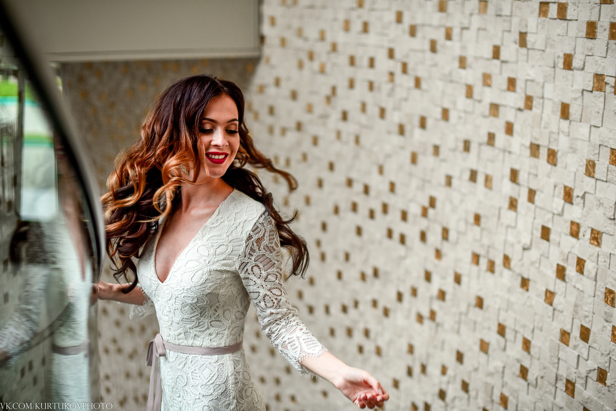 Свадебная прогулка Ксюши и Сергея. Свадебный и семейный фотограф в Воронеже и за границей