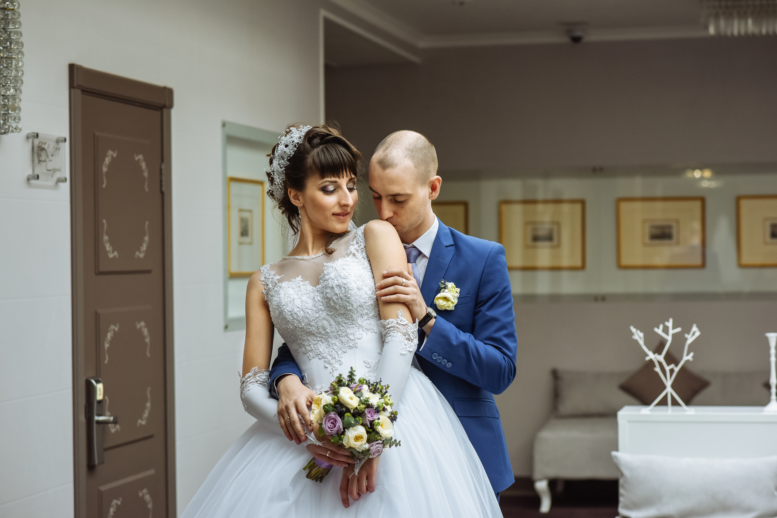 Свадебная съемка в отеле Ветряков. Свадебный и семейный фотограф в Воронеже и за границей