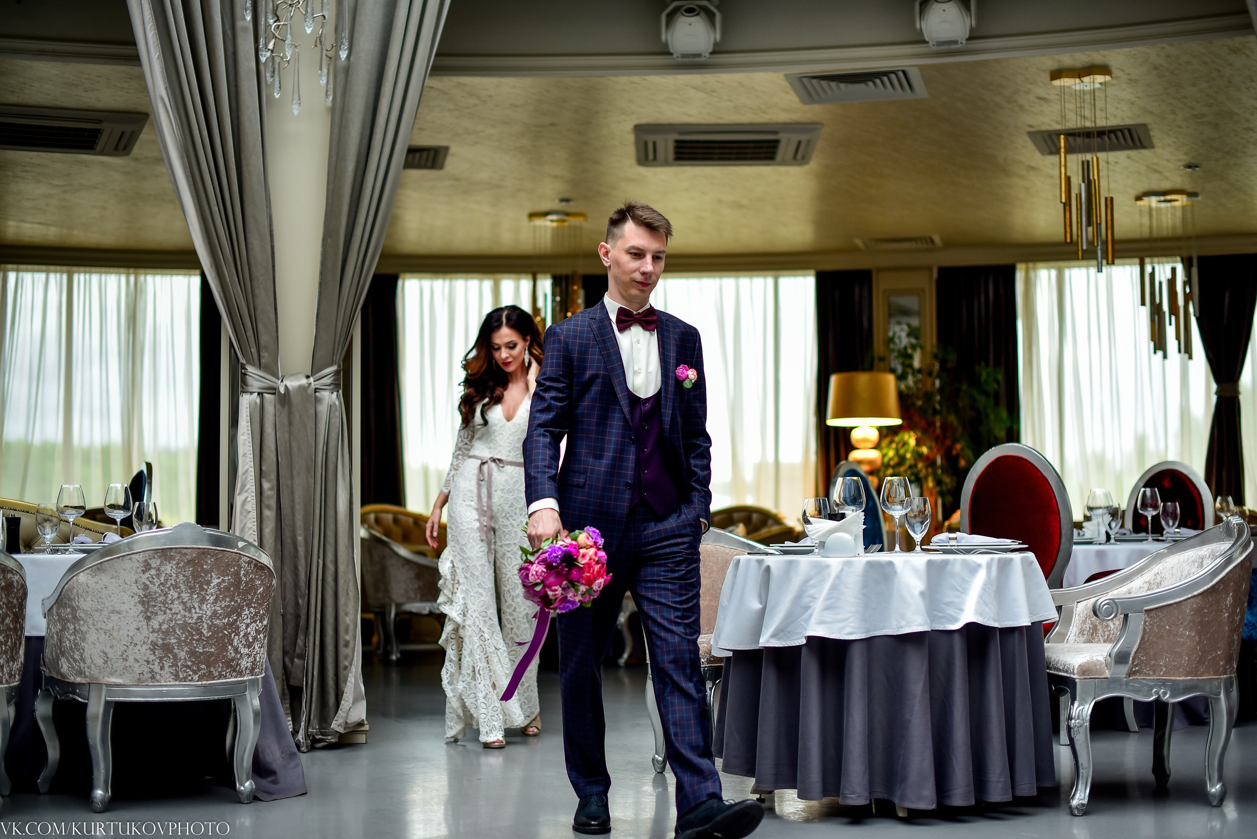 Свадебная прогулка Ксюши и Сергея. Свадебный и семейный фотограф в Воронеже и за границей