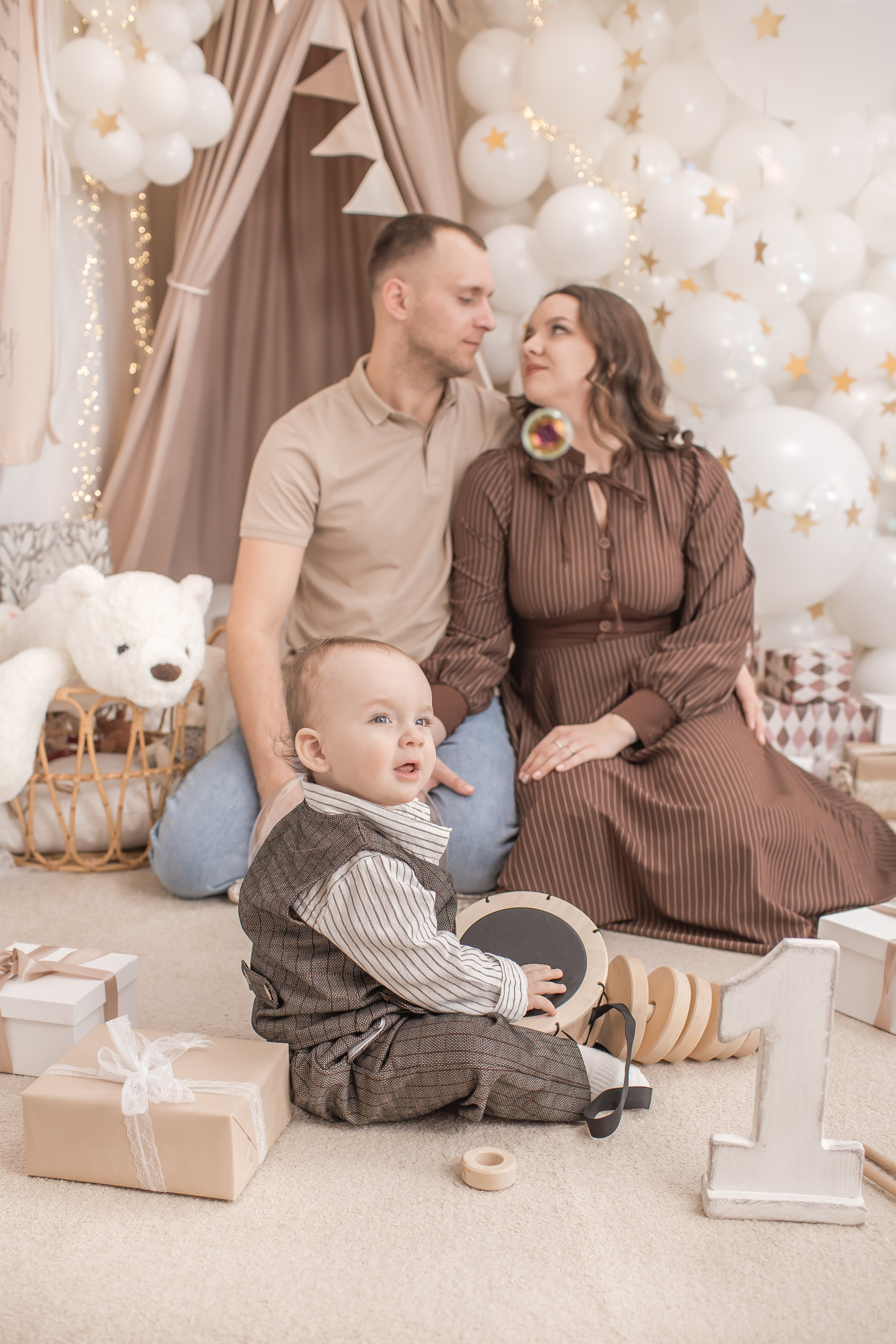 СЕМЕЙНЫЕ кадры. Детский семейный фотограф на первый годик город Новосибирск Дымова Светлана пакеты всё включено 1-3 года