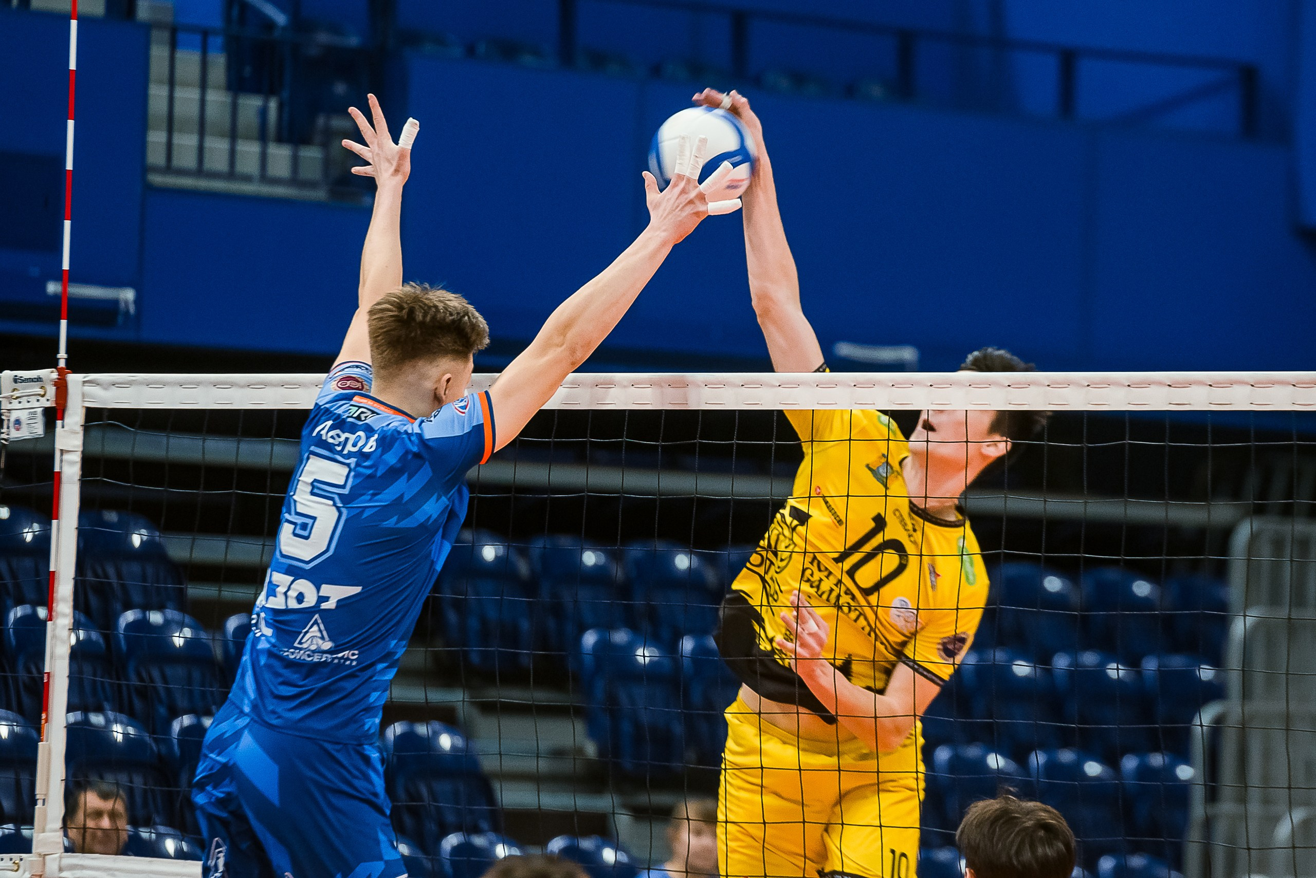 Волейбол — Молодежная Лига — 7ой тур. Репортажный фотограф в Кемерово