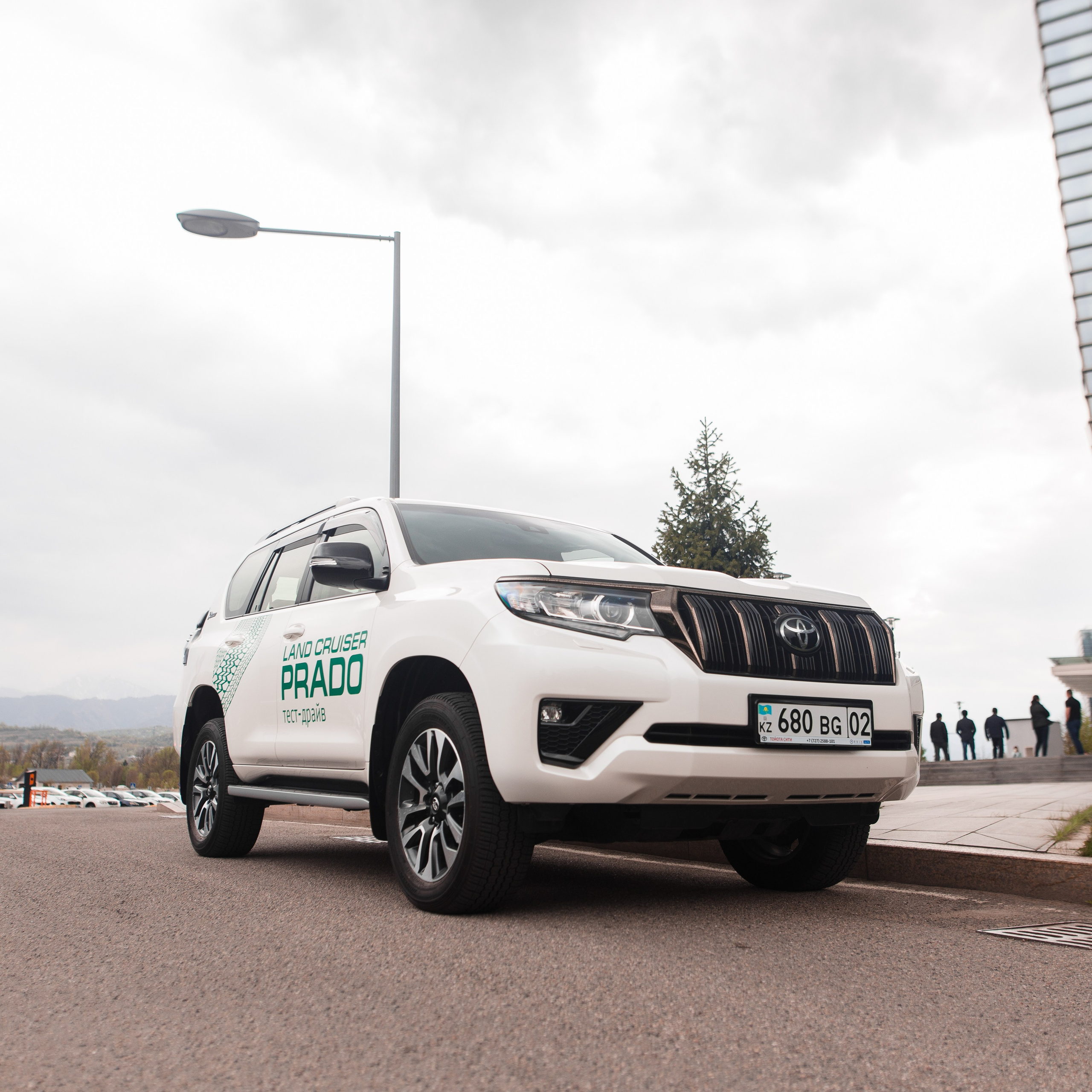 Автомобильная фотосъёмка. Рекламный и портретный фотограф в Алматы — Серекпаев Танирхан