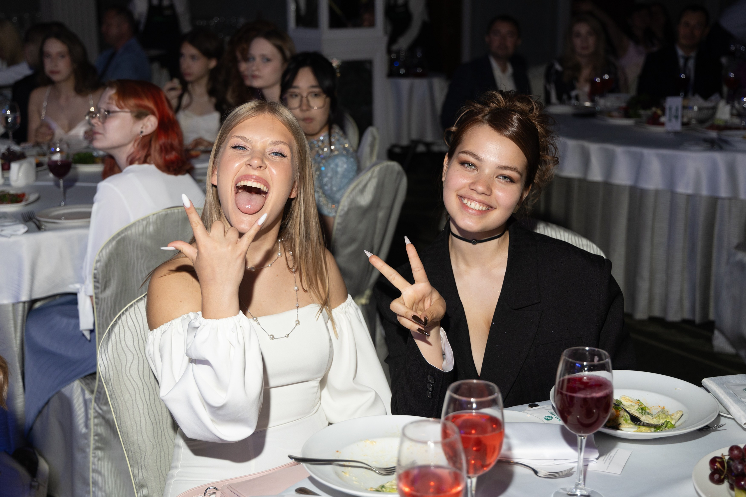 Выпускной: Гимназия1. Фотограф свадебный, репортажный, индивидуальный, фото для маркетплейсов, брендов, автосалонов