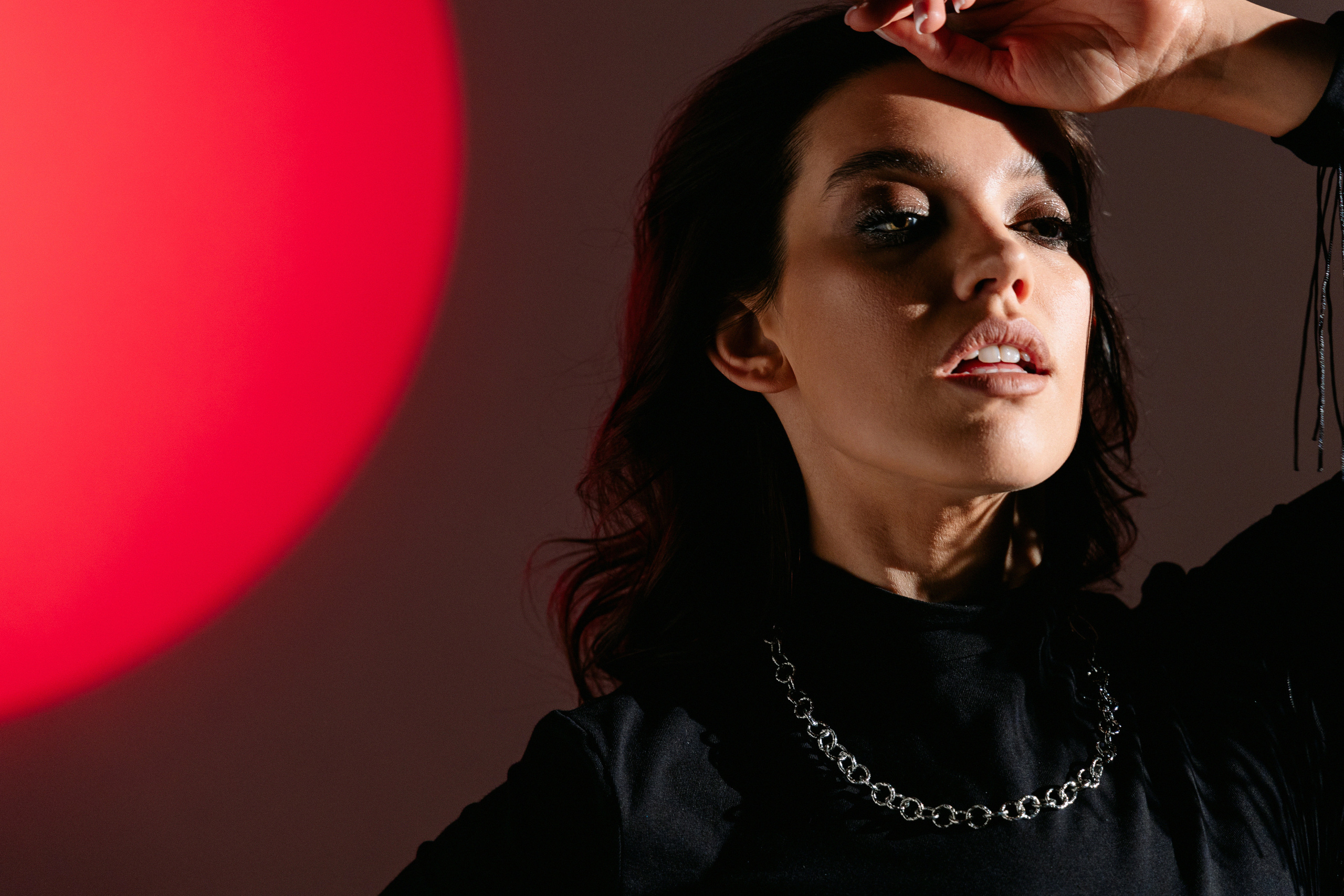 Портретная фотосессия Софии. Свадебный фотограф Москва