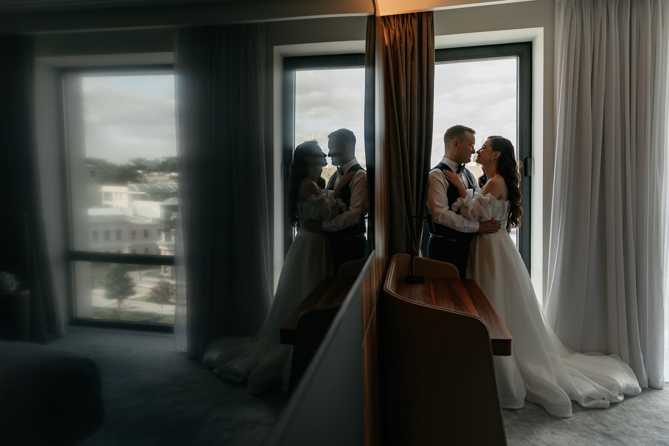 АРХИВ Ангелина и Денис: Отель Мовенпик, Аптекарский огород, ресторан Гусятникофф. Свадебный фотограф Москва