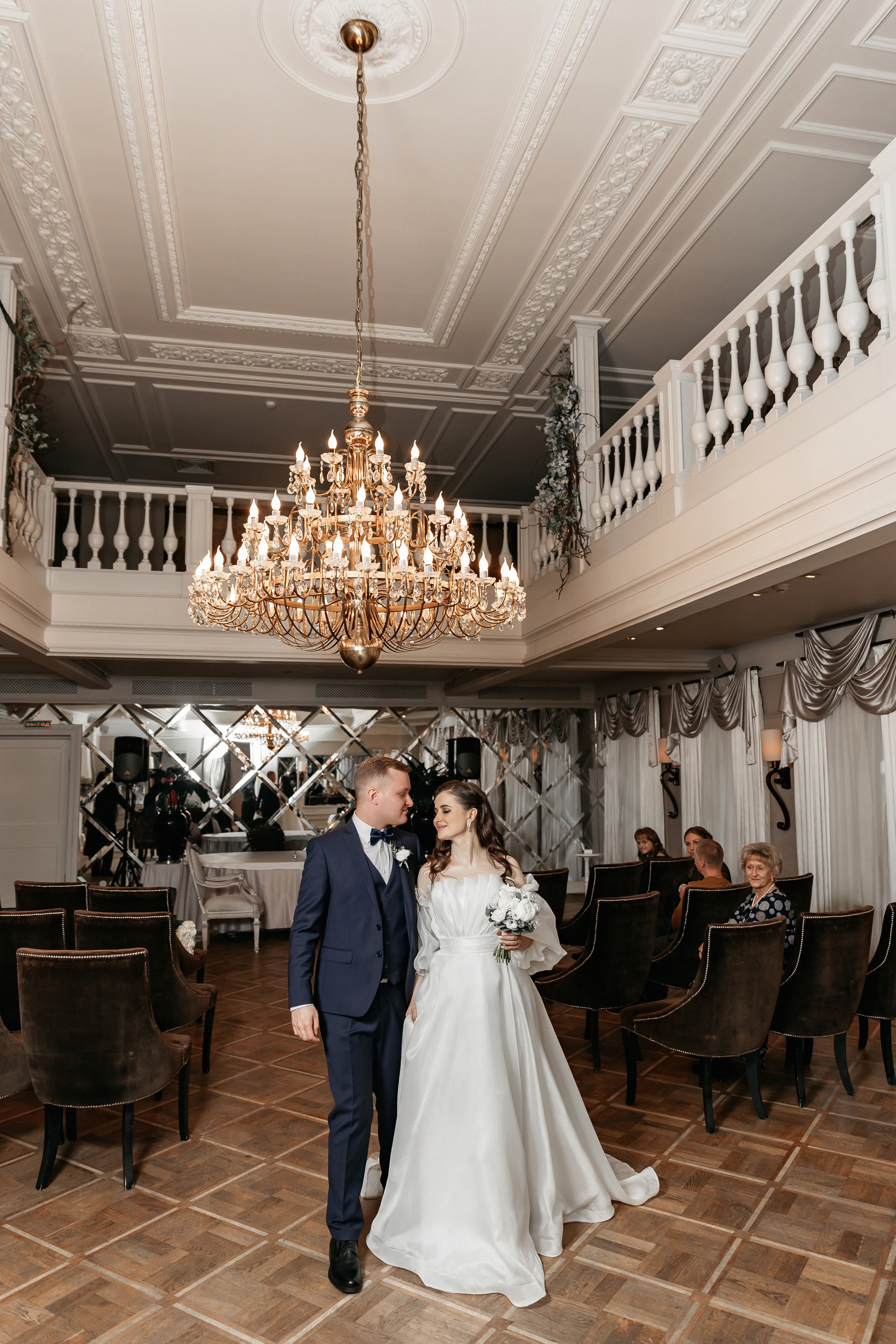 АРХИВ Ангелина и Денис: Отель Мовенпик, Аптекарский огород, ресторан Гусятникофф. Свадебный фотограф Москва