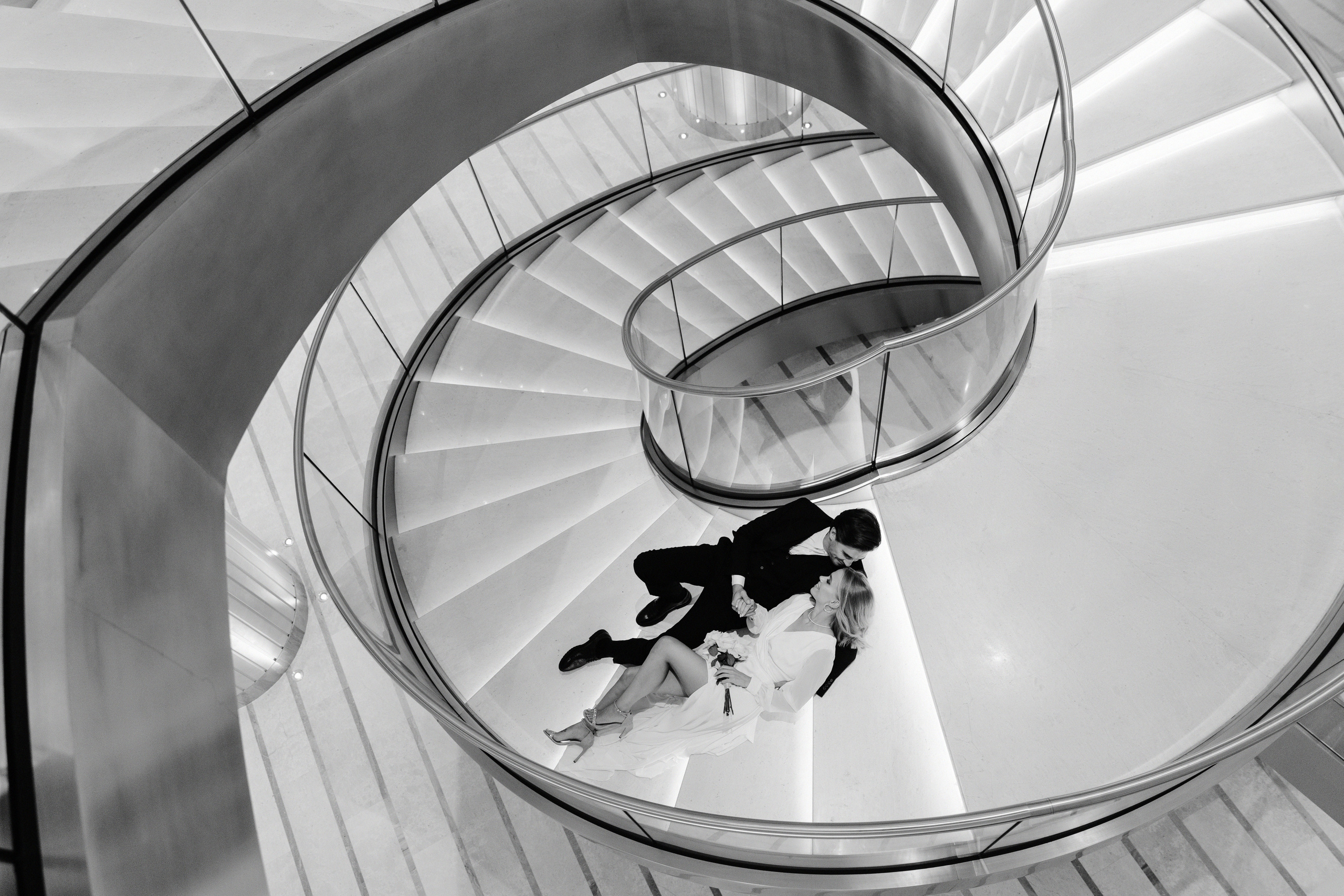 Елена и Адам в самом свадебном отеле ХАЯТ. Свадебный фотограф Москва