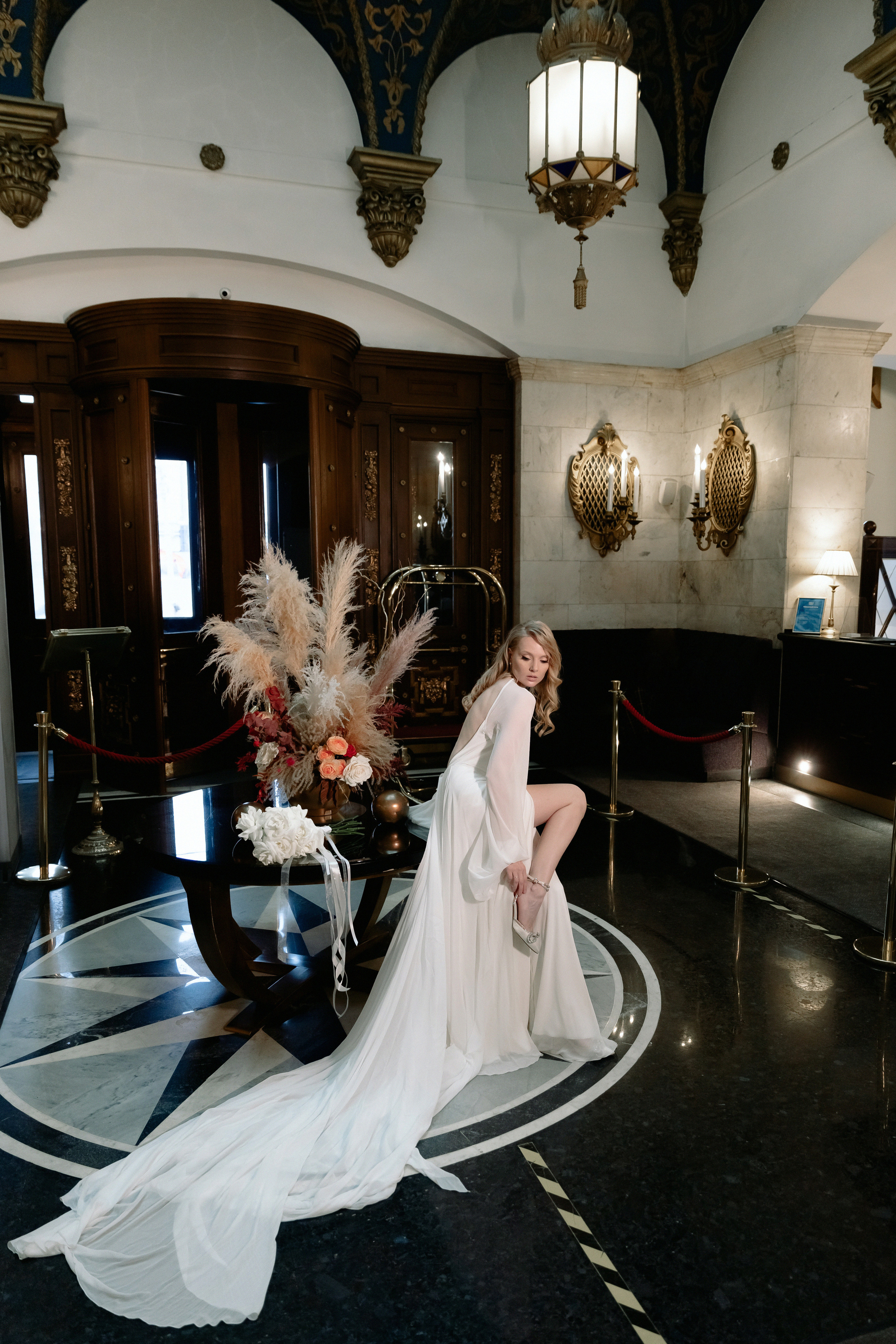 Никита и Мария: отель Хилтон Ленинградская. Свадебный фотограф Москва