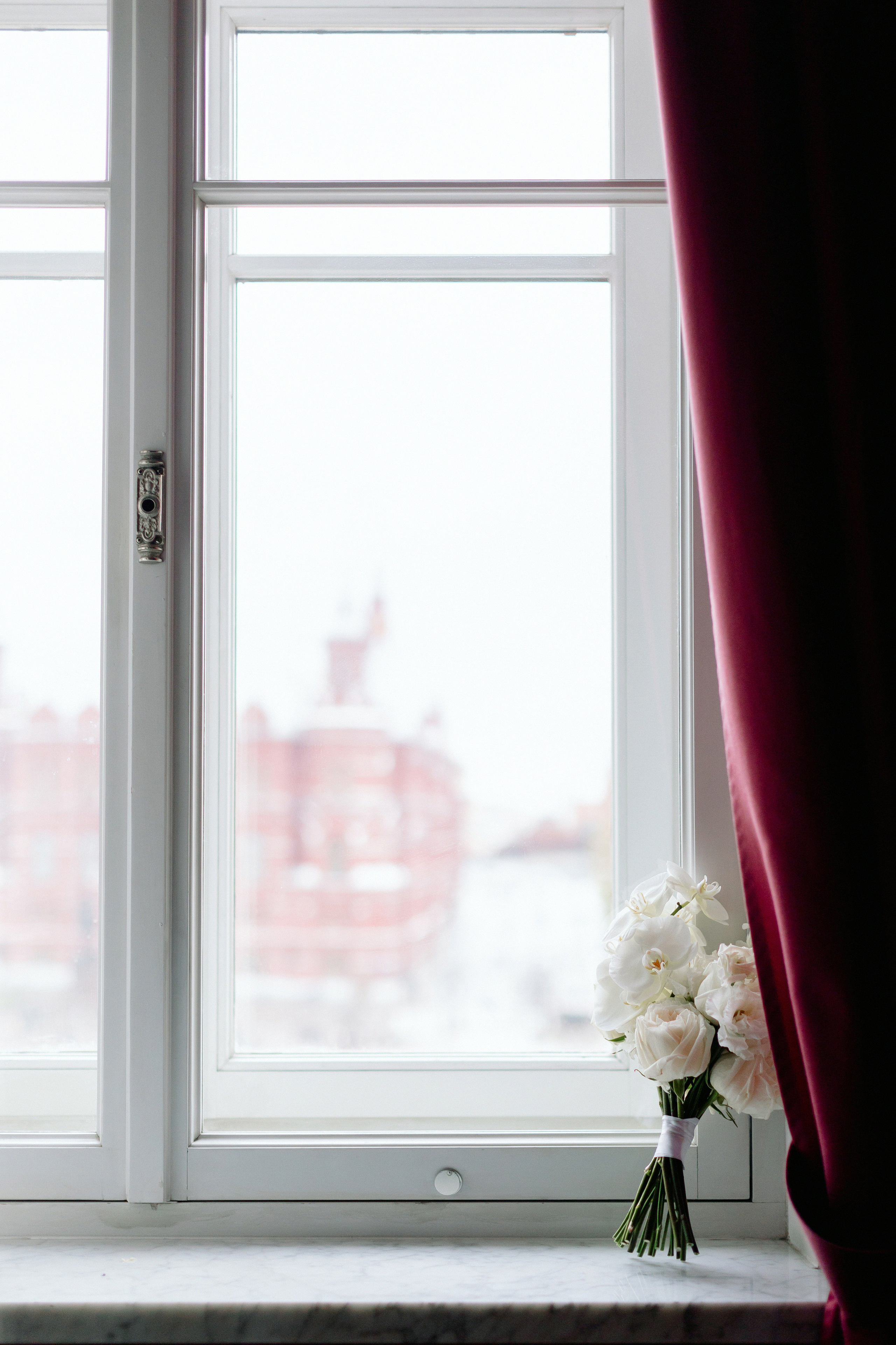 Роберт и Луиза: свадебный день в отеле НАЦИОНАЛЬ. Свадебный фотограф Москва