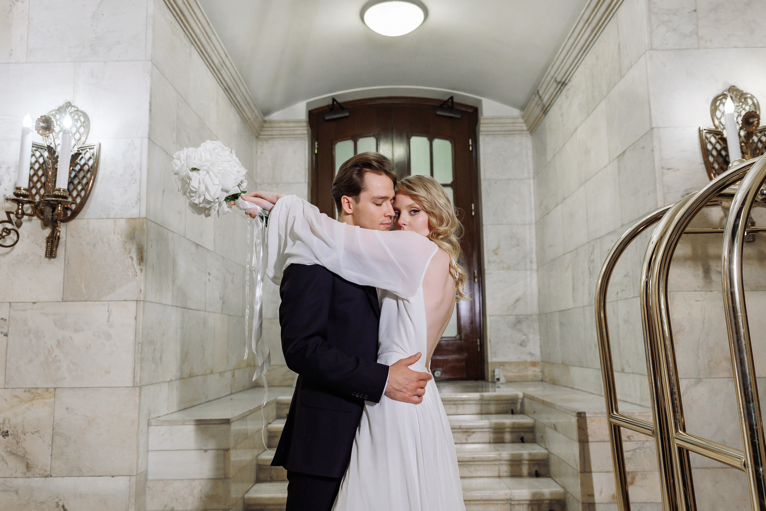 Никита и Мария: отель Хилтон Ленинградская. Свадебный фотограф Москва