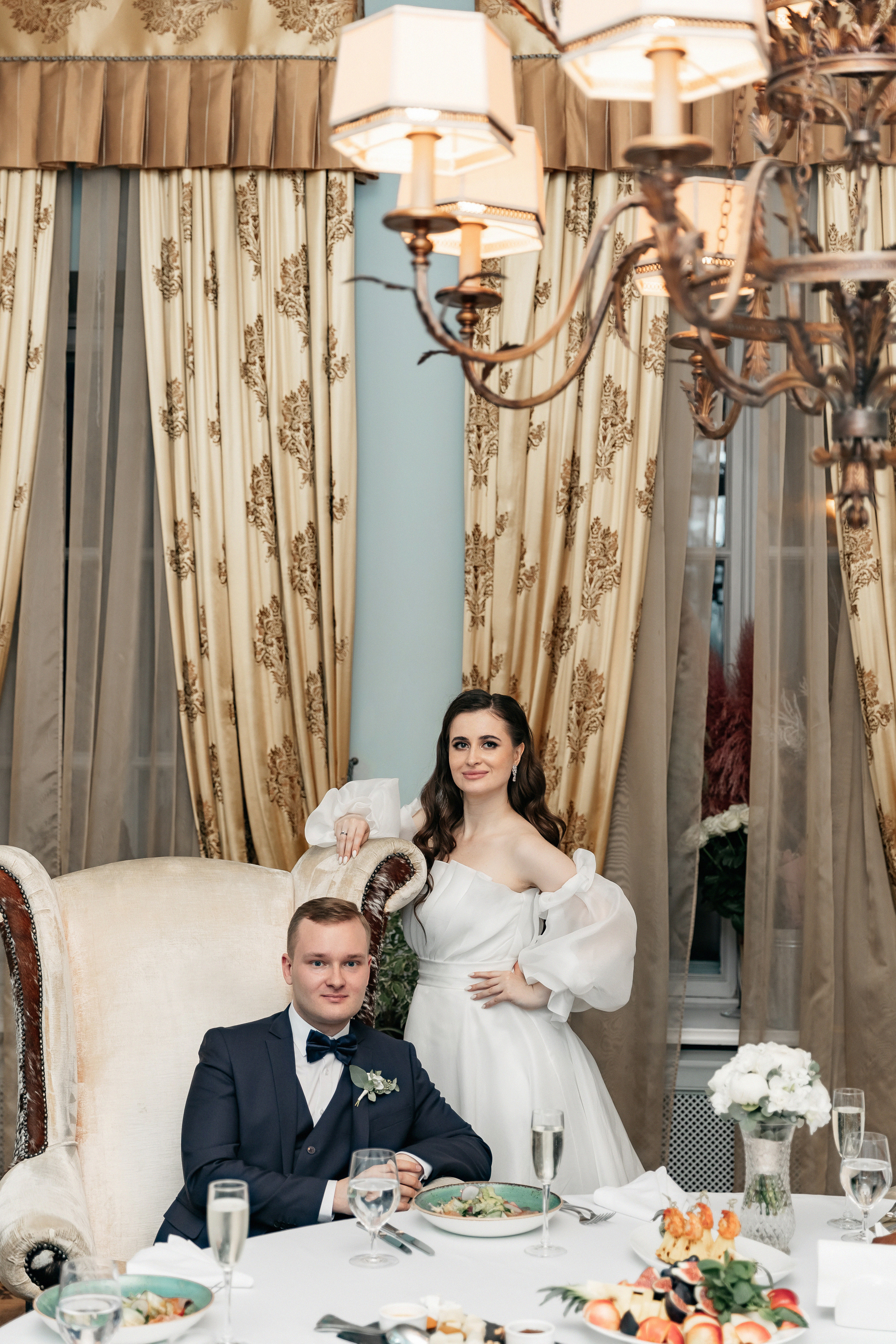 АРХИВ Ангелина и Денис: Отель Мовенпик, Аптекарский огород, ресторан Гусятникофф. Свадебный фотограф Москва