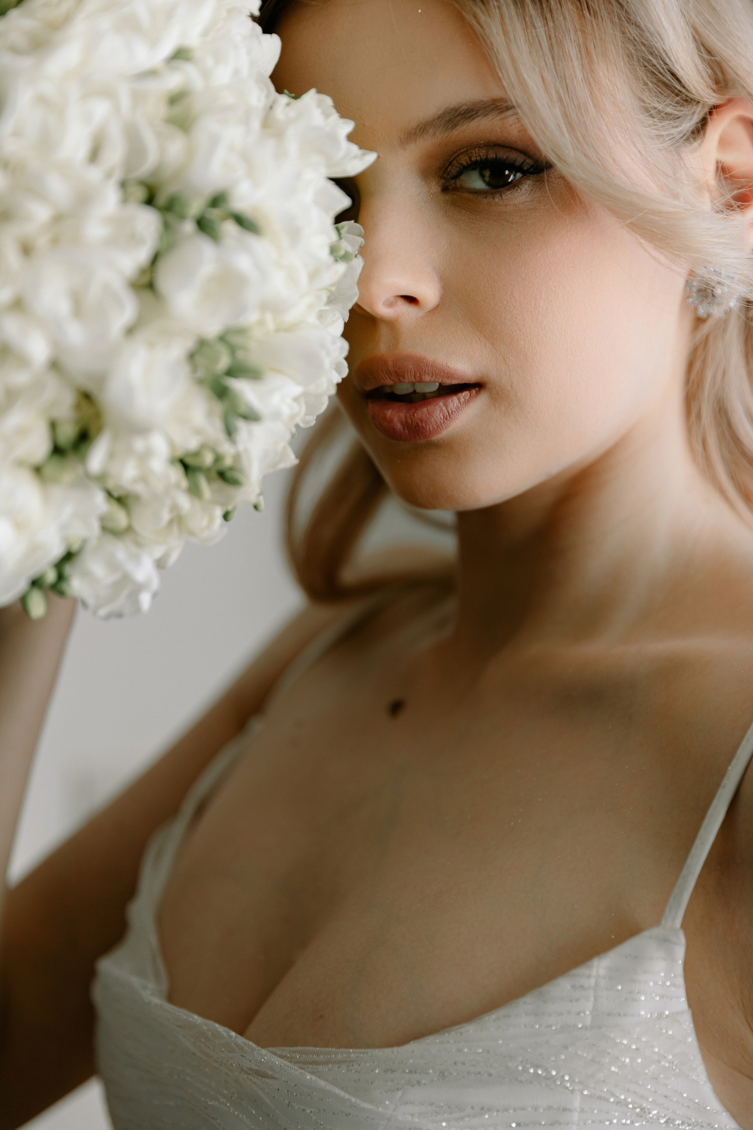 АРХИВ Лиза и Виталий: отель Люмьер. Свадебный фотограф Москва