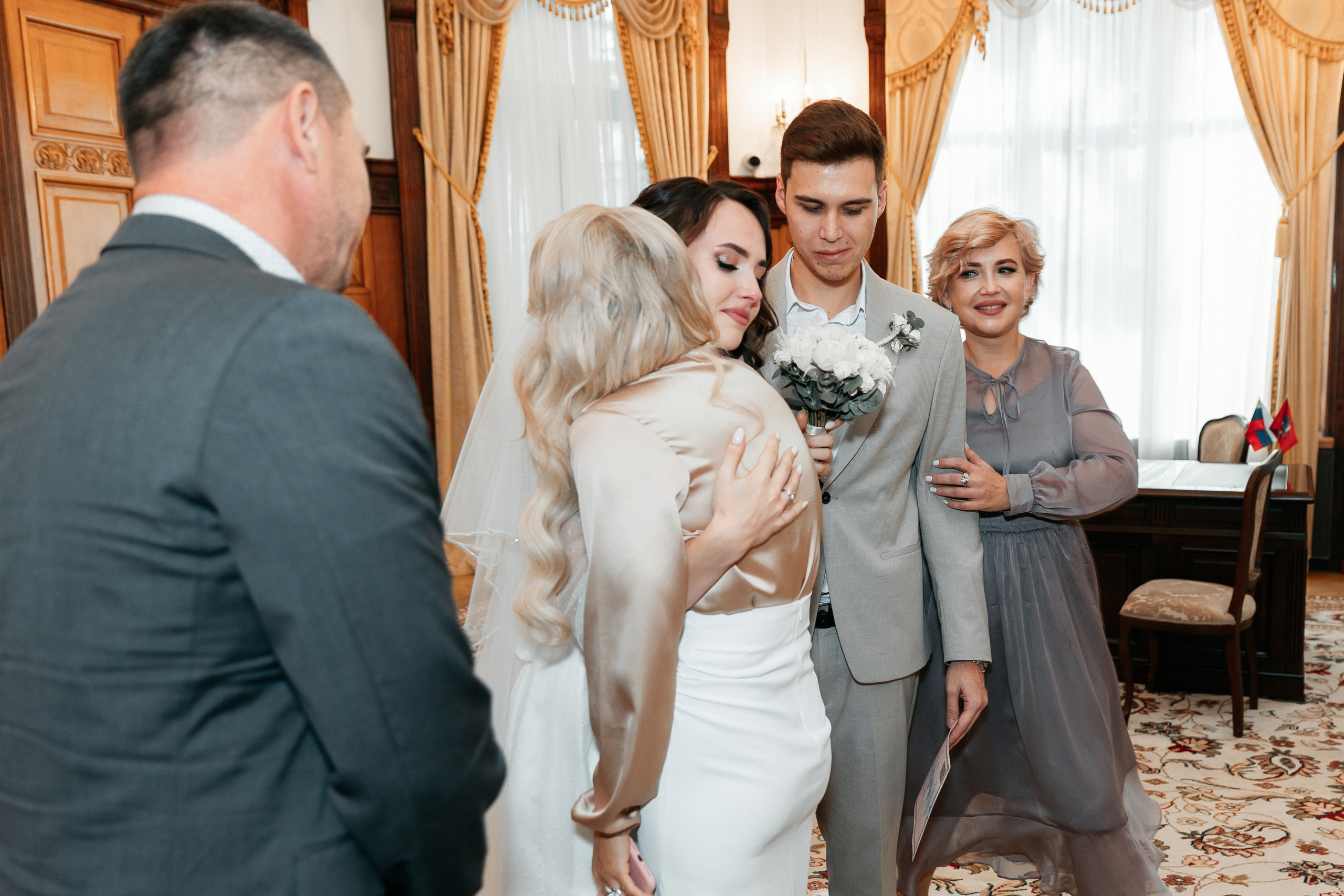 АРХИВ Наталья и Роман. Читальня им Пушкина. Грибоедовский ЗАГС. Свадебный фотограф Москва