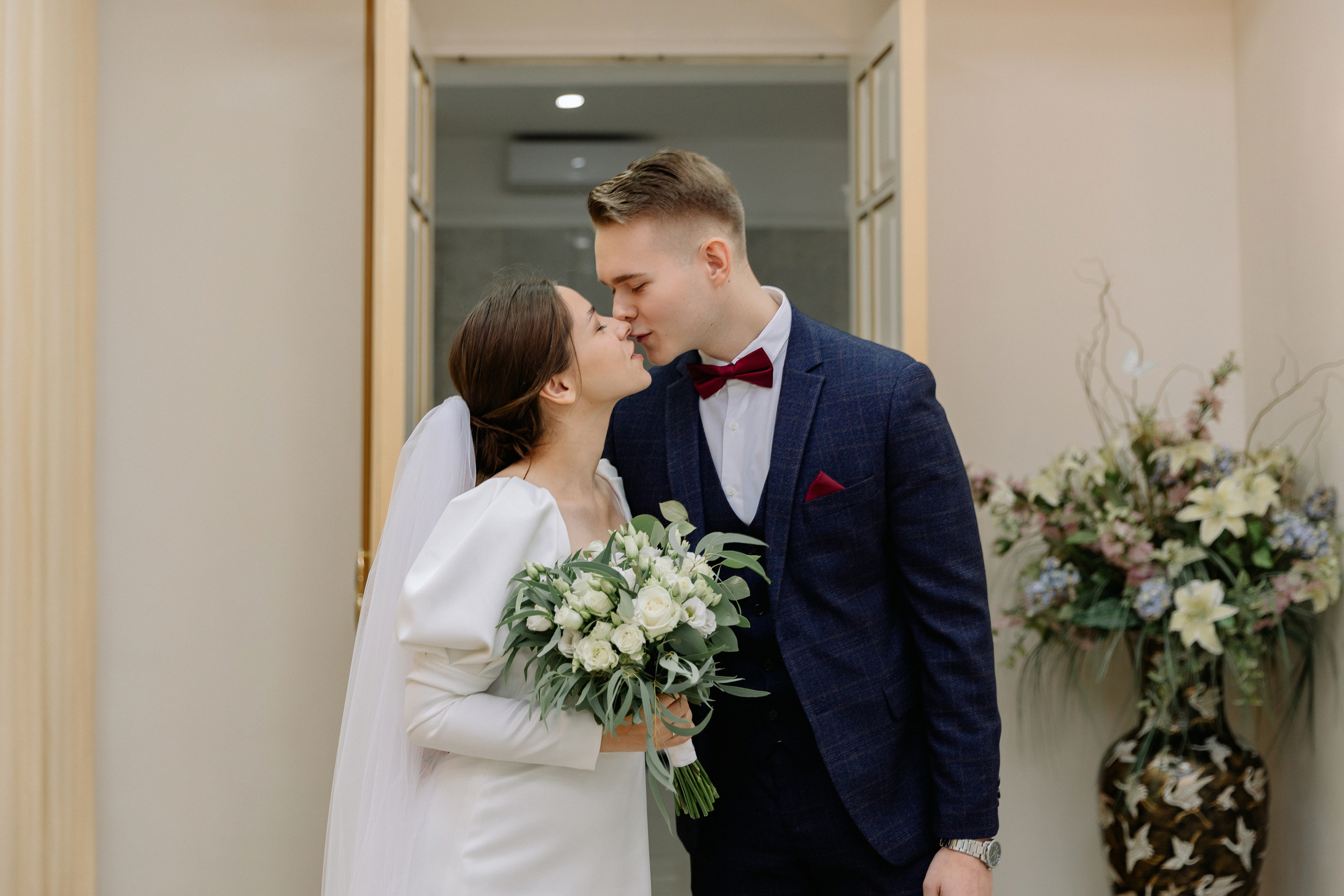 АРХИВ Катя и Андрей, Таганский ЗАГС. Библиотека-читальня имПушкина. Свадебный фотограф Москва