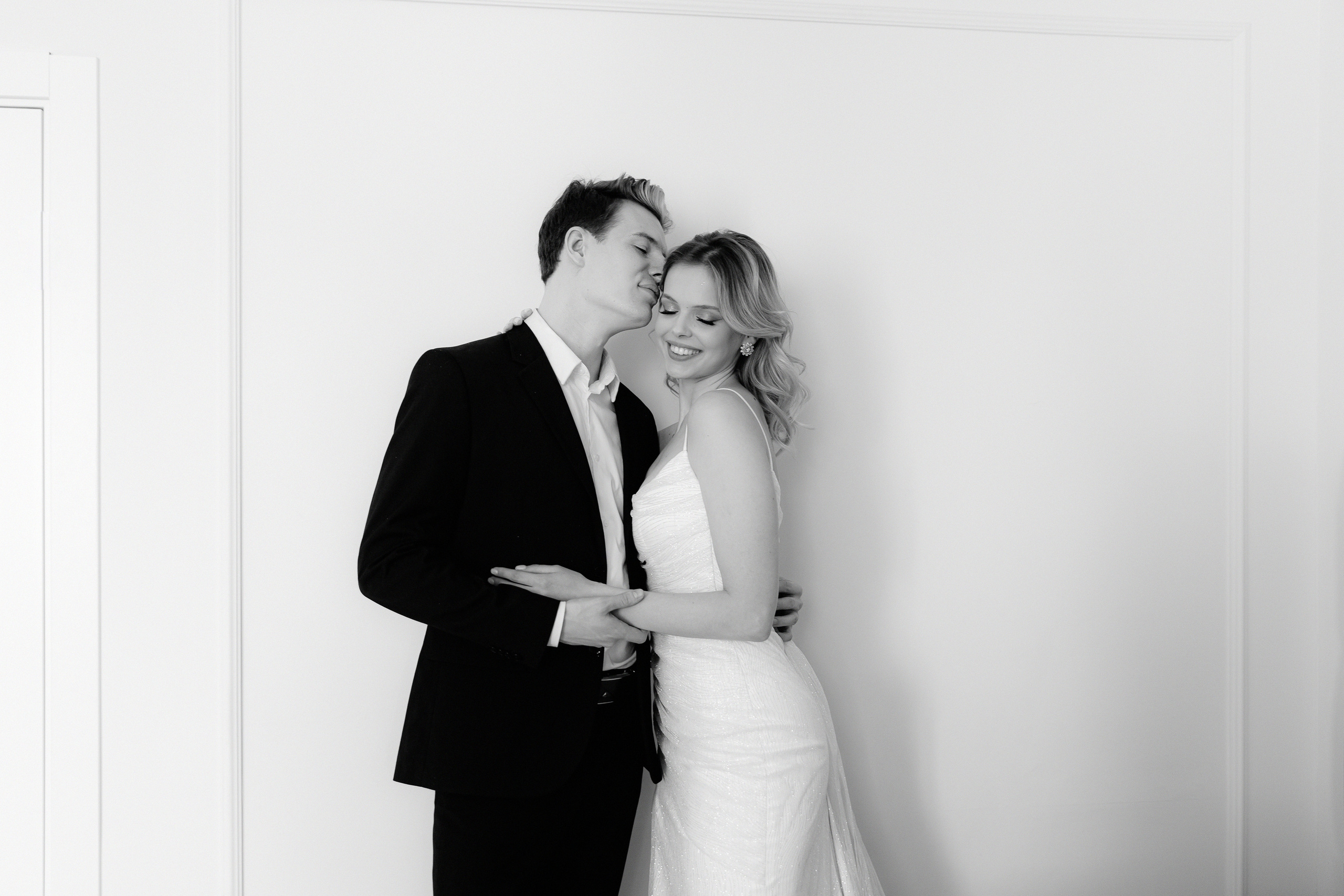 АРХИВ Лиза и Виталий: отель Люмьер. Свадебный фотограф Москва