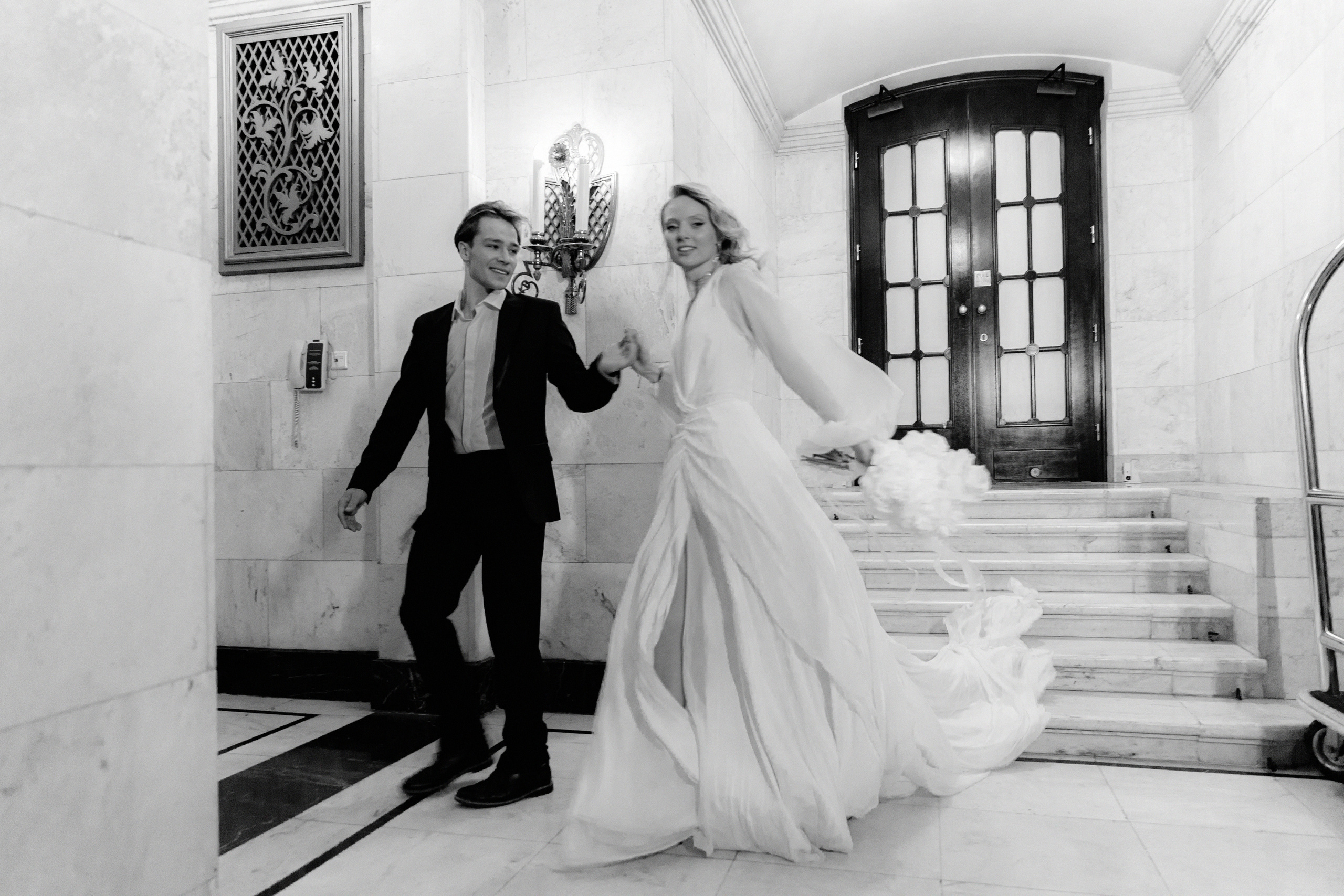 Никита и Мария: отель Хилтон Ленинградская. Свадебный фотограф Москва