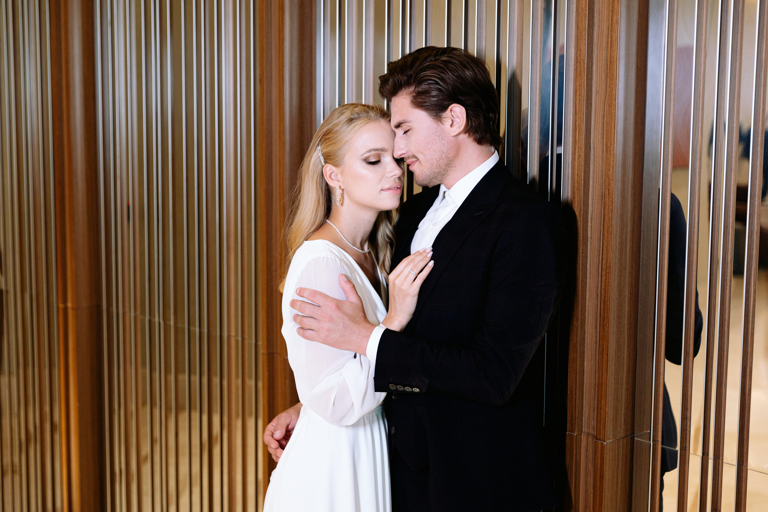 Елена и Адам в самом свадебном отеле ХАЯТ. Свадебный фотограф Москва