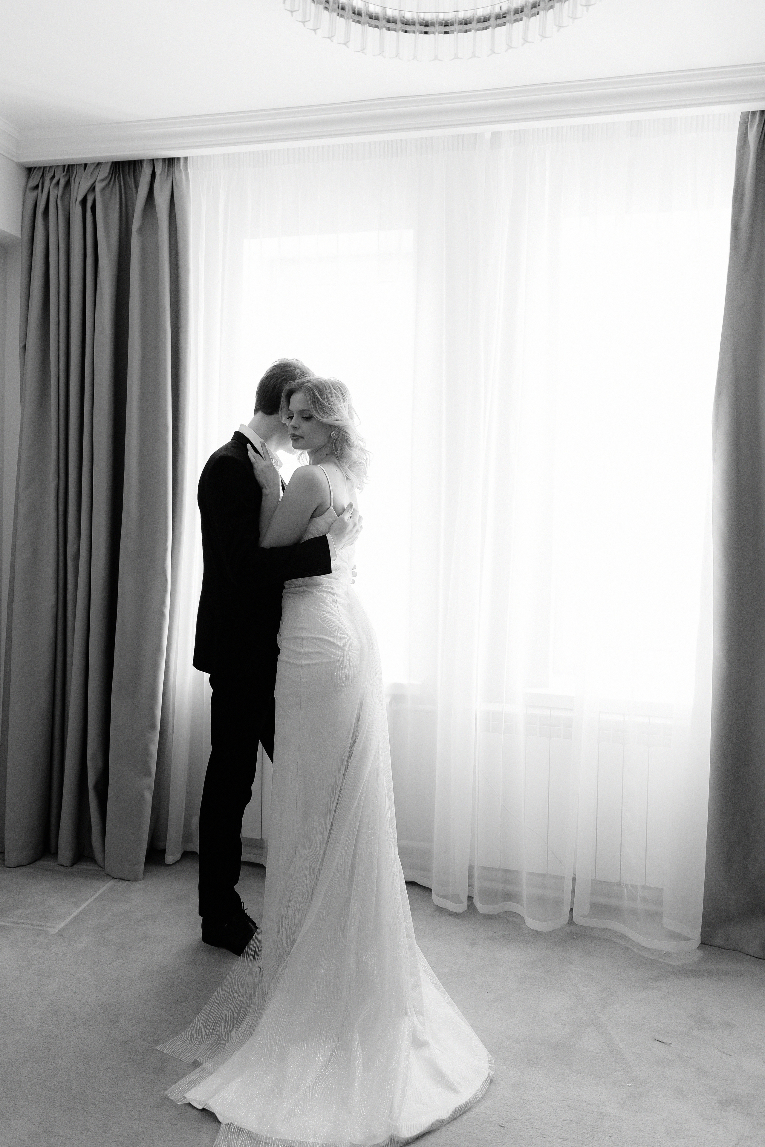 АРХИВ Лиза и Виталий: отель Люмьер. Свадебный фотограф Москва