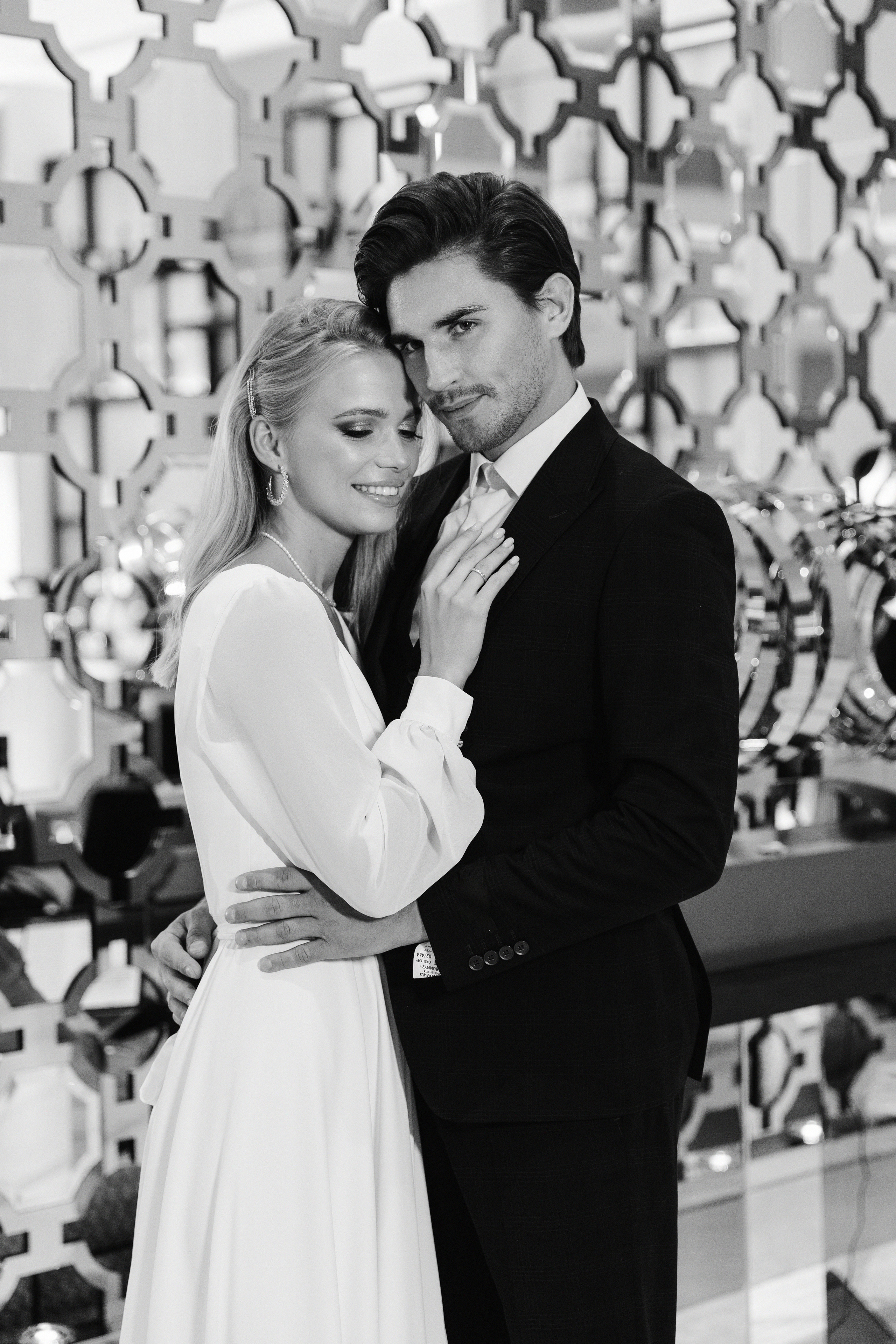 Елена и Адам в самом свадебном отеле ХАЯТ. Свадебный фотограф Москва