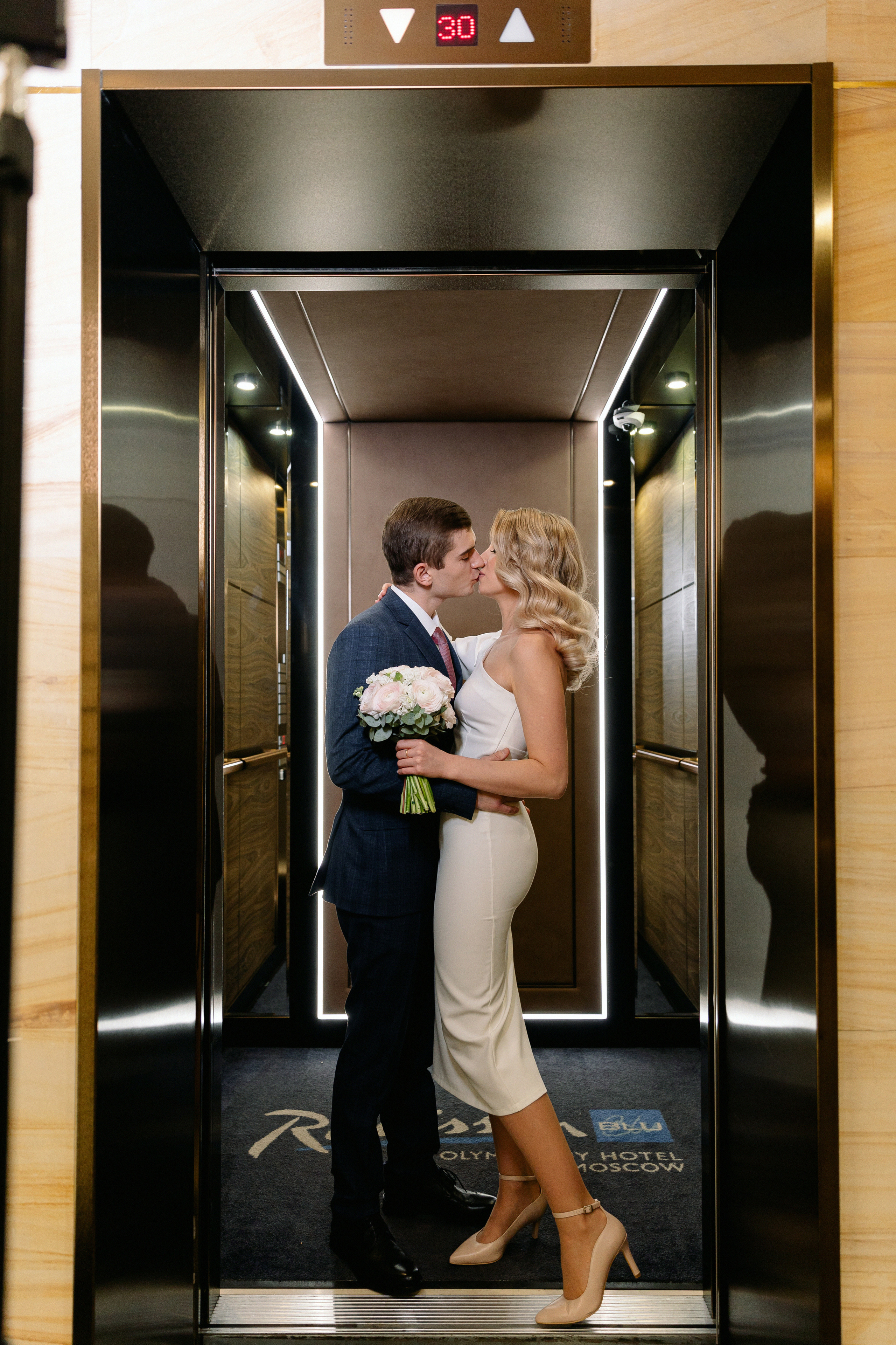 АРХИВ Алина и Влад. Radisson Blu Olympiysky. Свадебный фотограф Москва