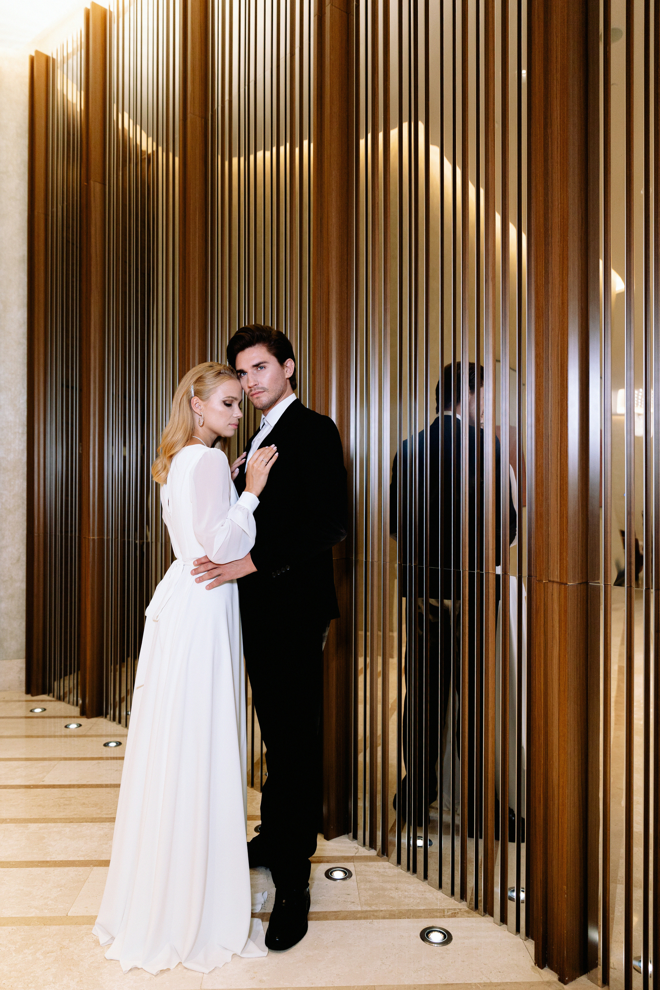 Елена и Адам в самом свадебном отеле ХАЯТ. Свадебный фотограф Москва