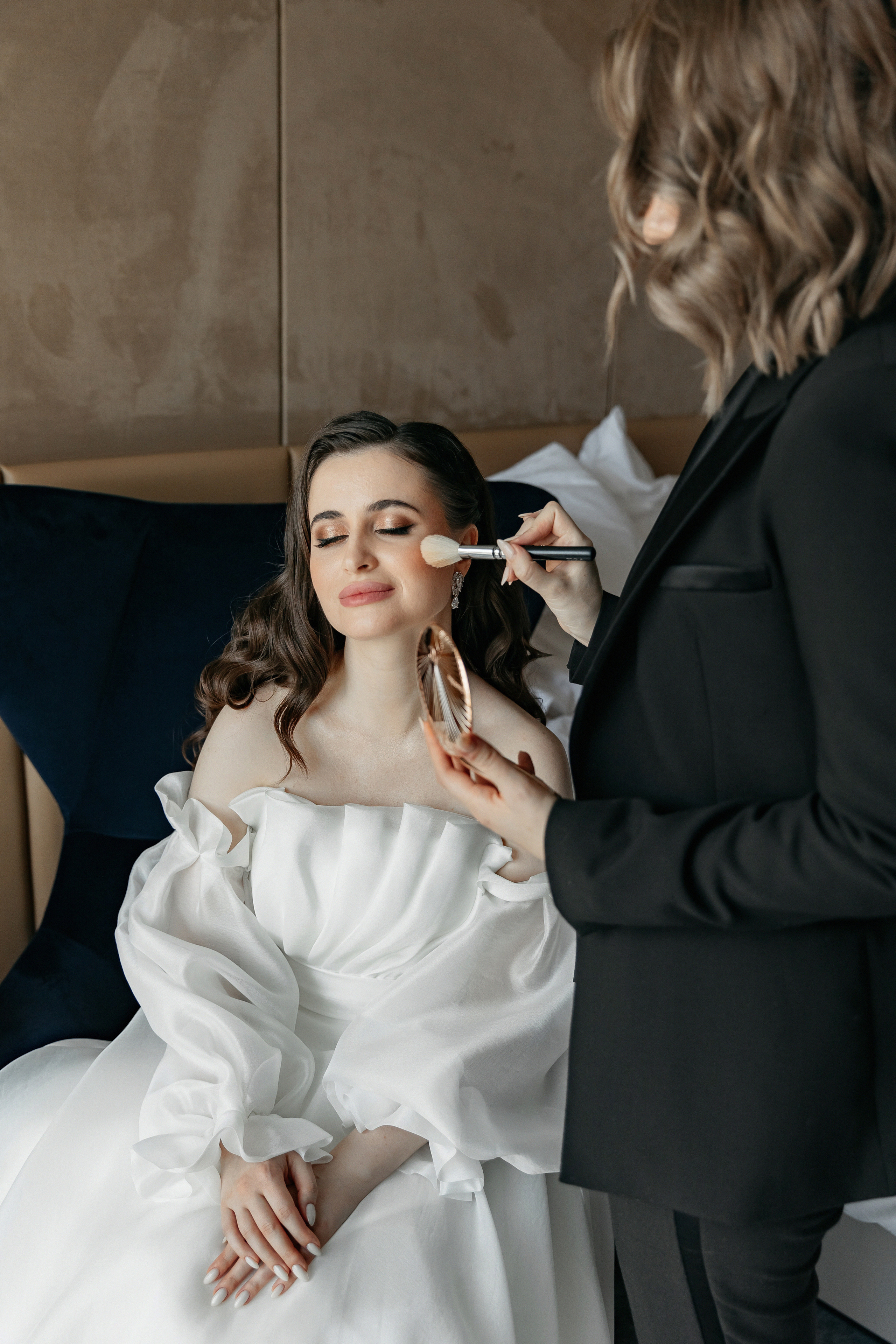 АРХИВ Ангелина и Денис: Отель Мовенпик, Аптекарский огород, ресторан Гусятникофф. Свадебный фотограф Москва