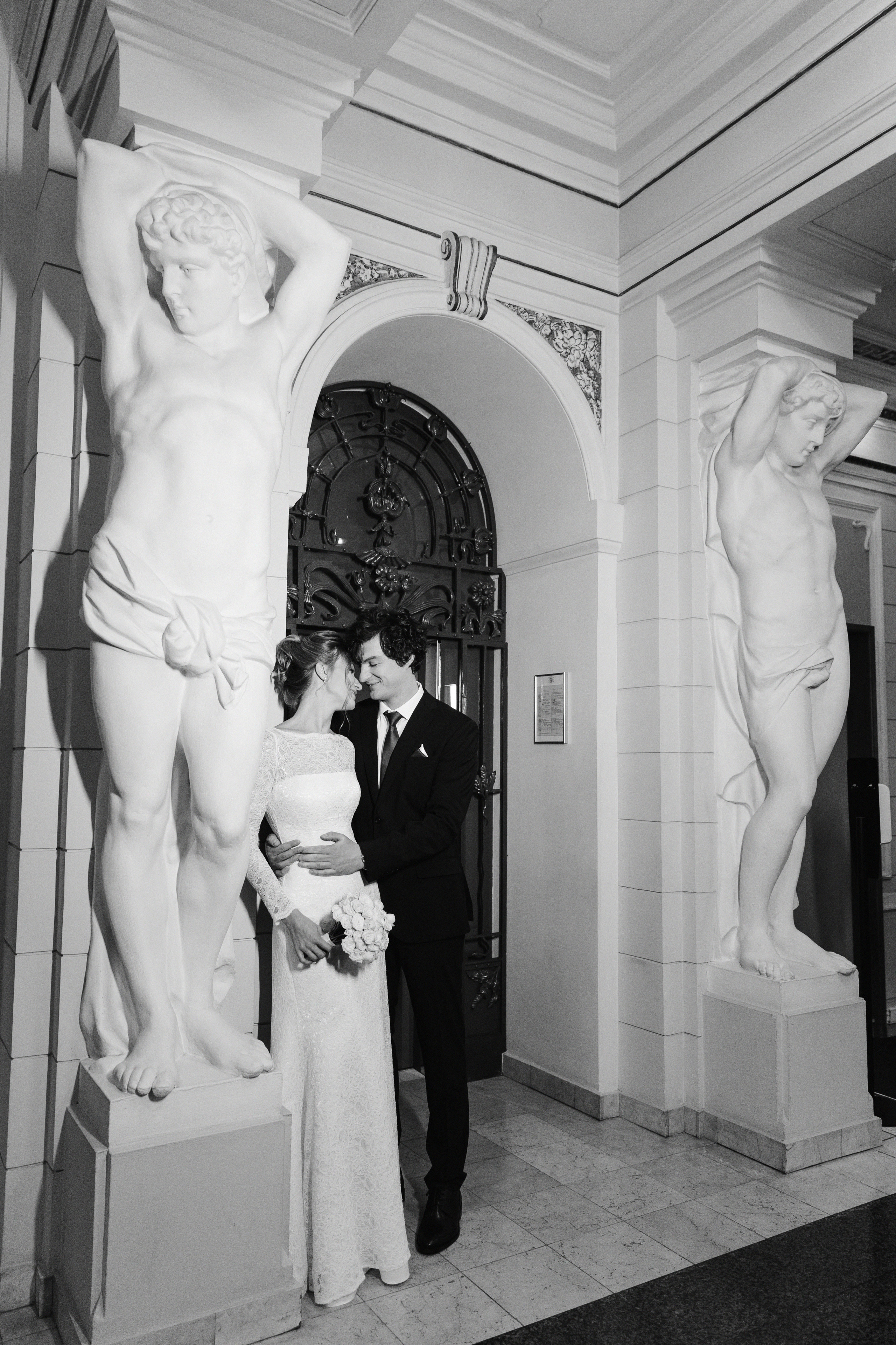 АРХИВ Полина и Егор. Отель Националь. Свадебный фотограф Москва