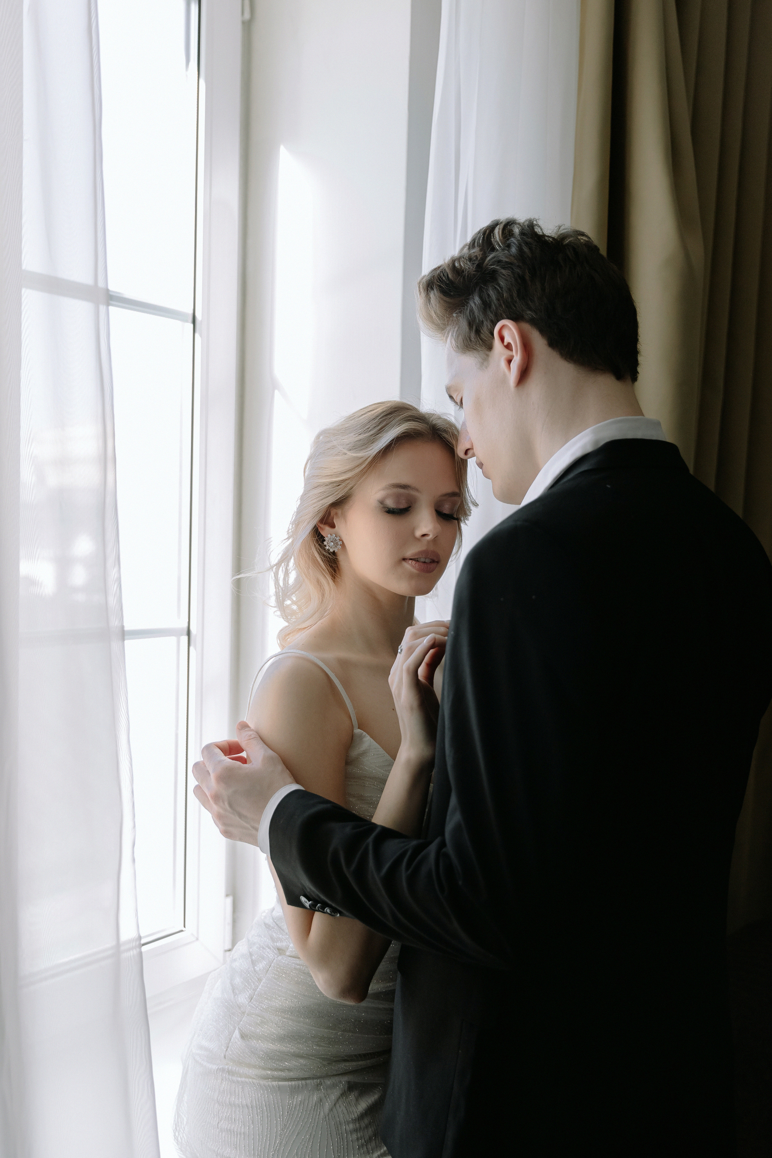 АРХИВ Лиза и Виталий: отель Люмьер. Свадебный фотограф Москва