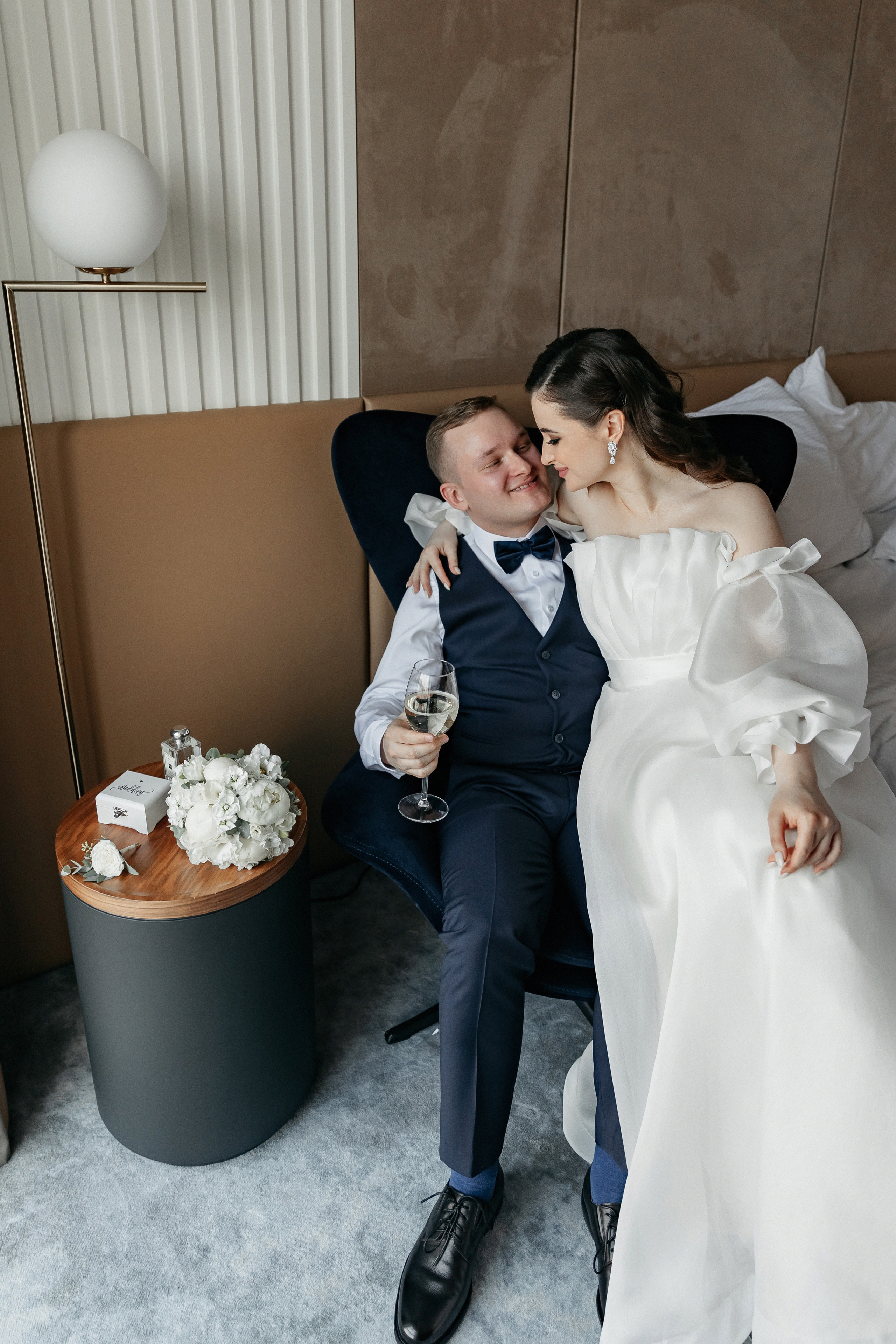 АРХИВ Ангелина и Денис: Отель Мовенпик, Аптекарский огород, ресторан Гусятникофф. Свадебный фотограф Москва